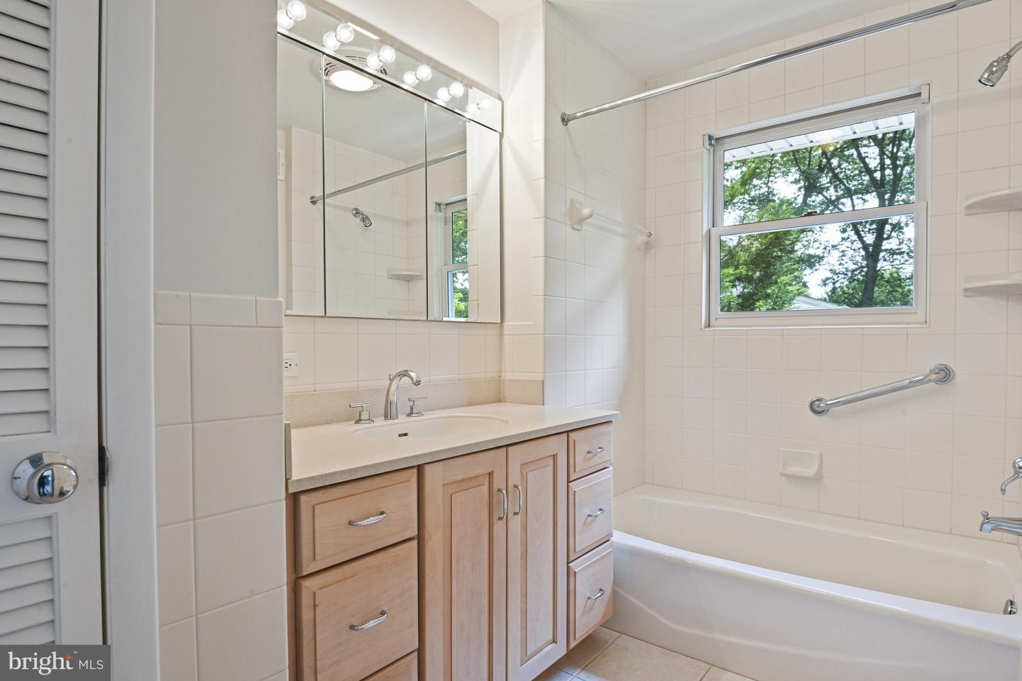 10108 GLENMERE RD, FAIRFAX, Virginia 22032, 5 Bedrooms Bedrooms, ,4 BathroomsBathrooms,Residential,For sale,10108 GLENMERE RD,VAFX2246488 MLS # VAFX2246488