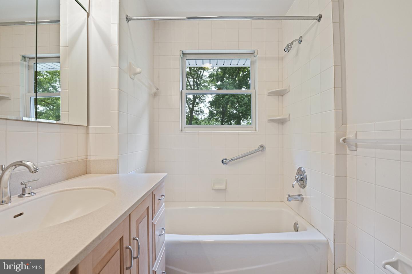 10108 GLENMERE RD, FAIRFAX, Virginia 22032, 5 Bedrooms Bedrooms, ,4 BathroomsBathrooms,Residential,For sale,10108 GLENMERE RD,VAFX2246488 MLS # VAFX2246488