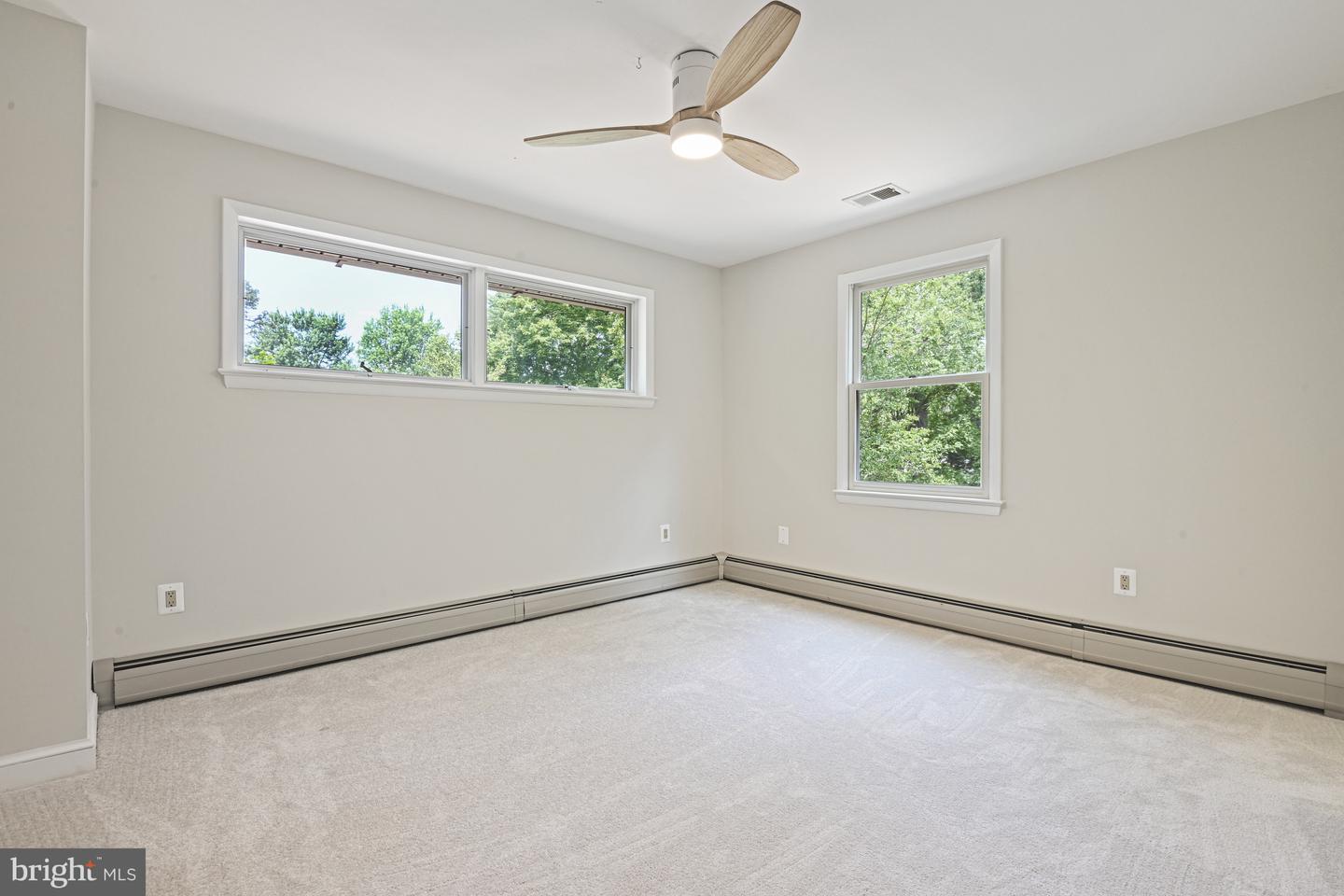 10108 GLENMERE RD, FAIRFAX, Virginia 22032, 5 Bedrooms Bedrooms, ,4 BathroomsBathrooms,Residential,For sale,10108 GLENMERE RD,VAFX2246488 MLS # VAFX2246488
