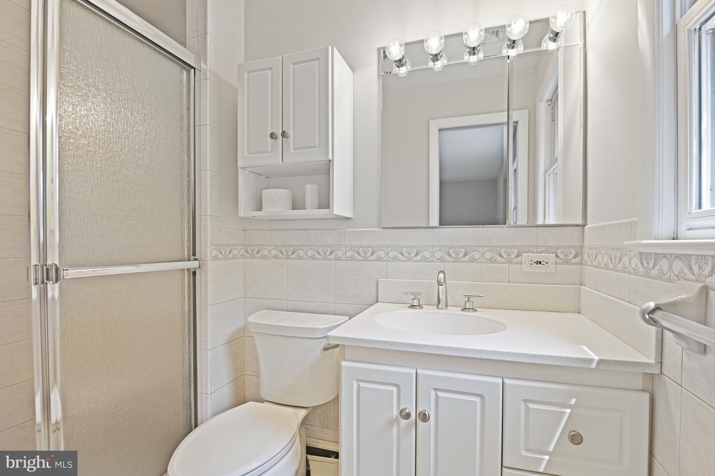 10108 GLENMERE RD, FAIRFAX, Virginia 22032, 5 Bedrooms Bedrooms, ,4 BathroomsBathrooms,Residential,For sale,10108 GLENMERE RD,VAFX2246488 MLS # VAFX2246488