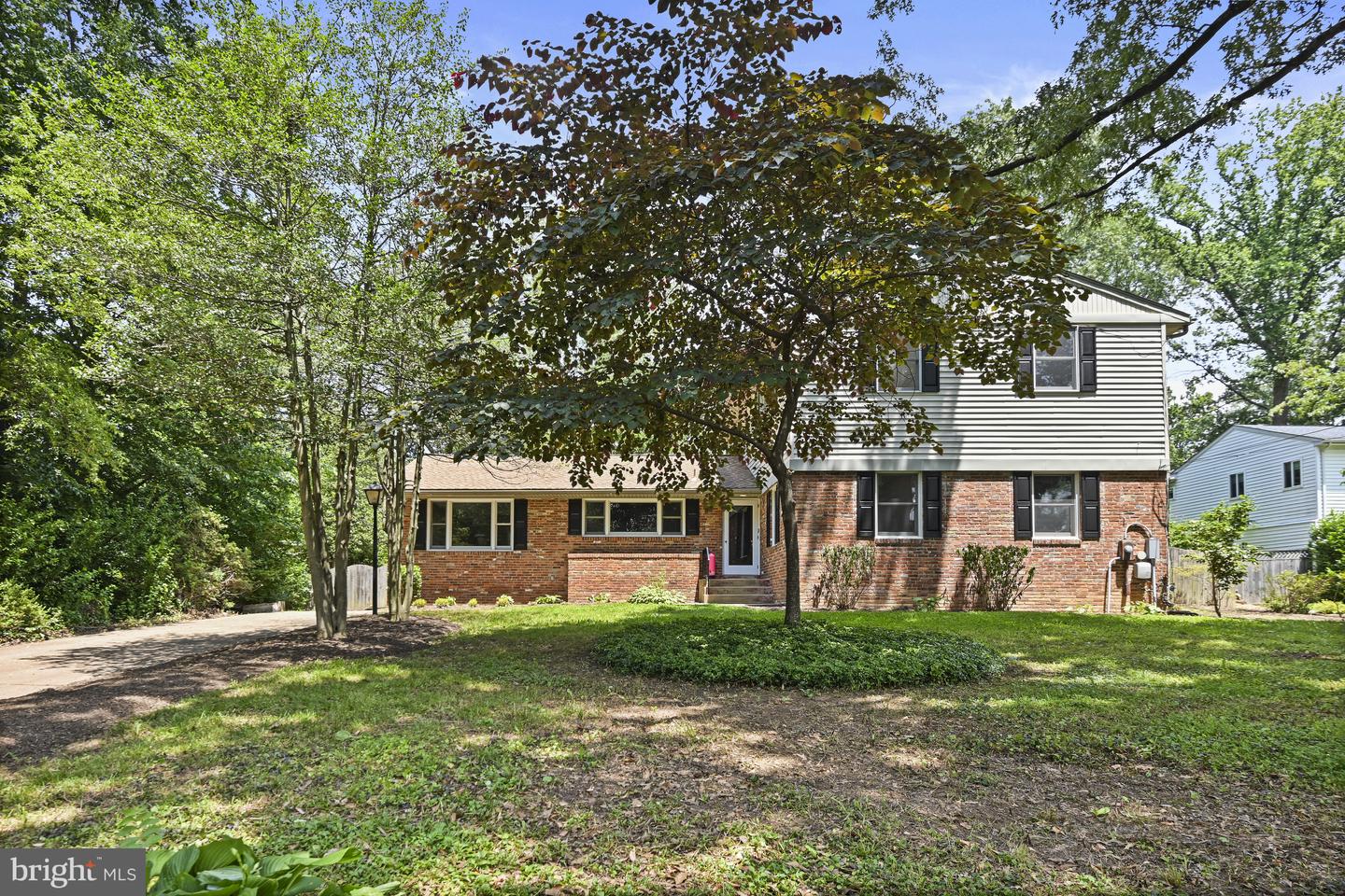 10108 GLENMERE RD, FAIRFAX, Virginia 22032, 5 Bedrooms Bedrooms, ,4 BathroomsBathrooms,Residential,For sale,10108 GLENMERE RD,VAFX2246488 MLS # VAFX2246488