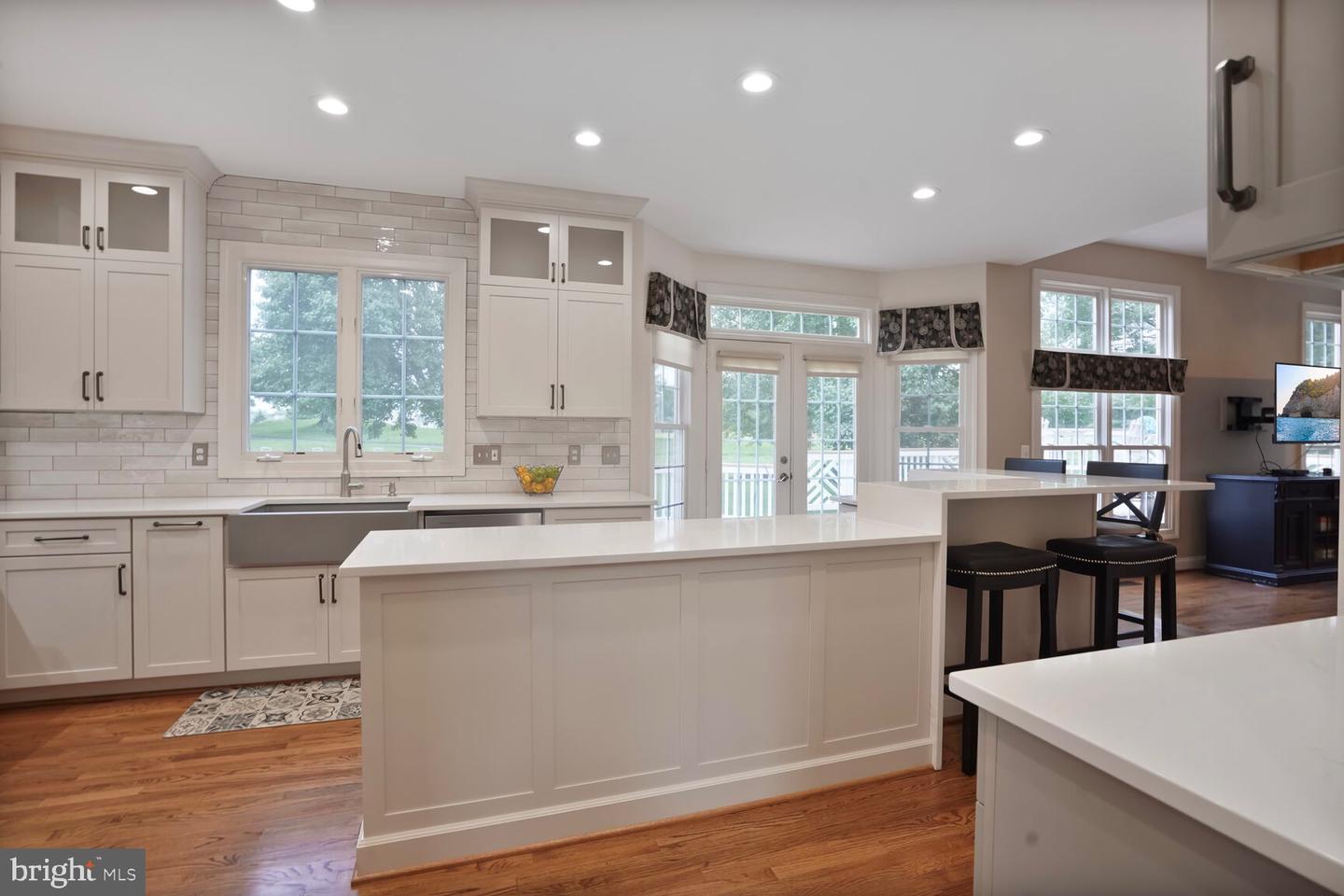 5438 SHERMAN OAKS CT, HAYMARKET, Virginia 20169, 4 Bedrooms Bedrooms, ,4 BathroomsBathrooms,Residential,For sale,5438 SHERMAN OAKS CT,VAPW2096686 MLS # VAPW2096686