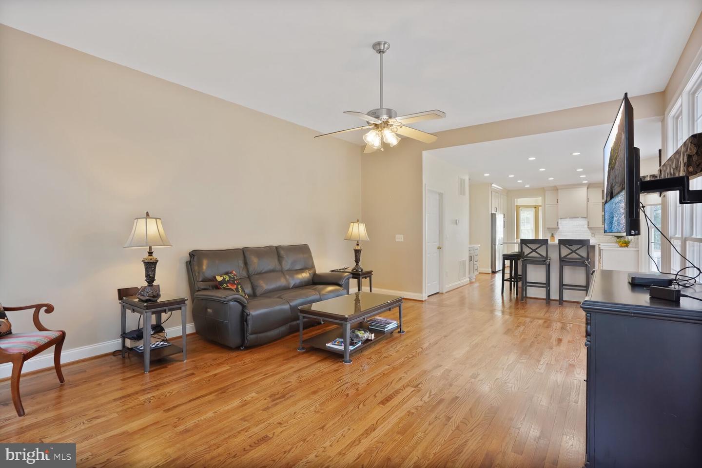 5438 SHERMAN OAKS CT, HAYMARKET, Virginia 20169, 4 Bedrooms Bedrooms, ,4 BathroomsBathrooms,Residential,For sale,5438 SHERMAN OAKS CT,VAPW2096686 MLS # VAPW2096686