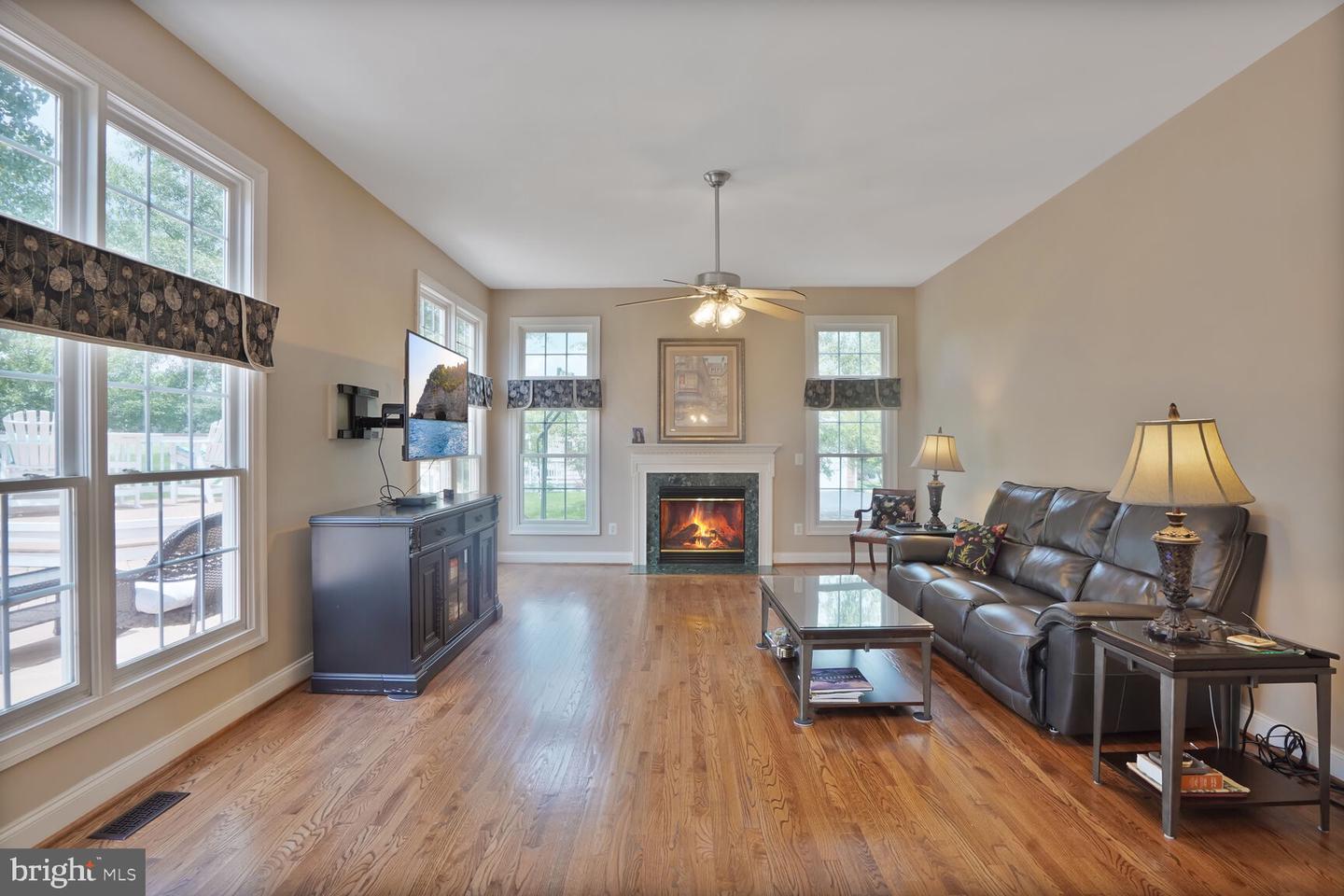 5438 SHERMAN OAKS CT, HAYMARKET, Virginia 20169, 4 Bedrooms Bedrooms, ,4 BathroomsBathrooms,Residential,For sale,5438 SHERMAN OAKS CT,VAPW2096686 MLS # VAPW2096686