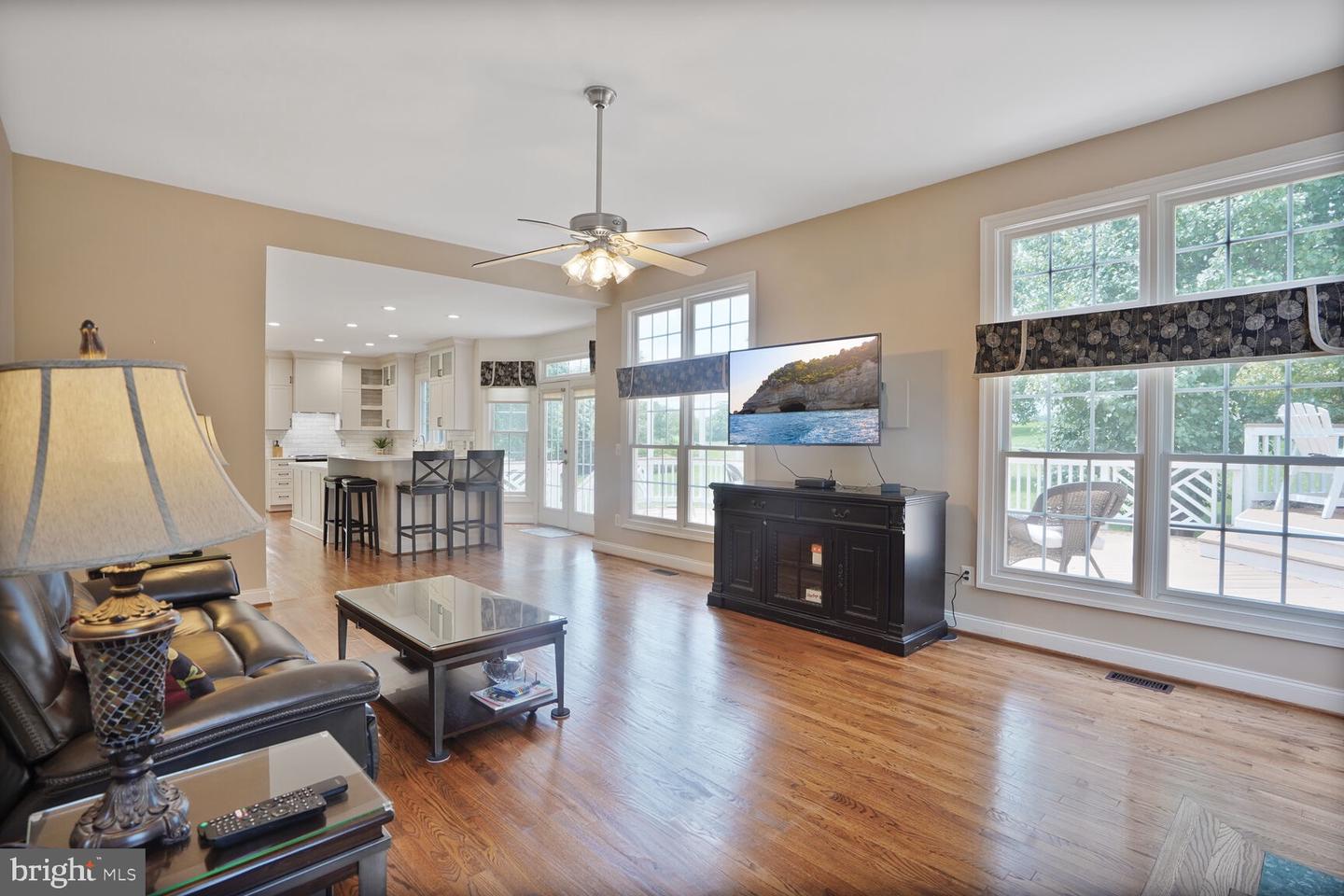 5438 SHERMAN OAKS CT, HAYMARKET, Virginia 20169, 4 Bedrooms Bedrooms, ,4 BathroomsBathrooms,Residential,For sale,5438 SHERMAN OAKS CT,VAPW2096686 MLS # VAPW2096686