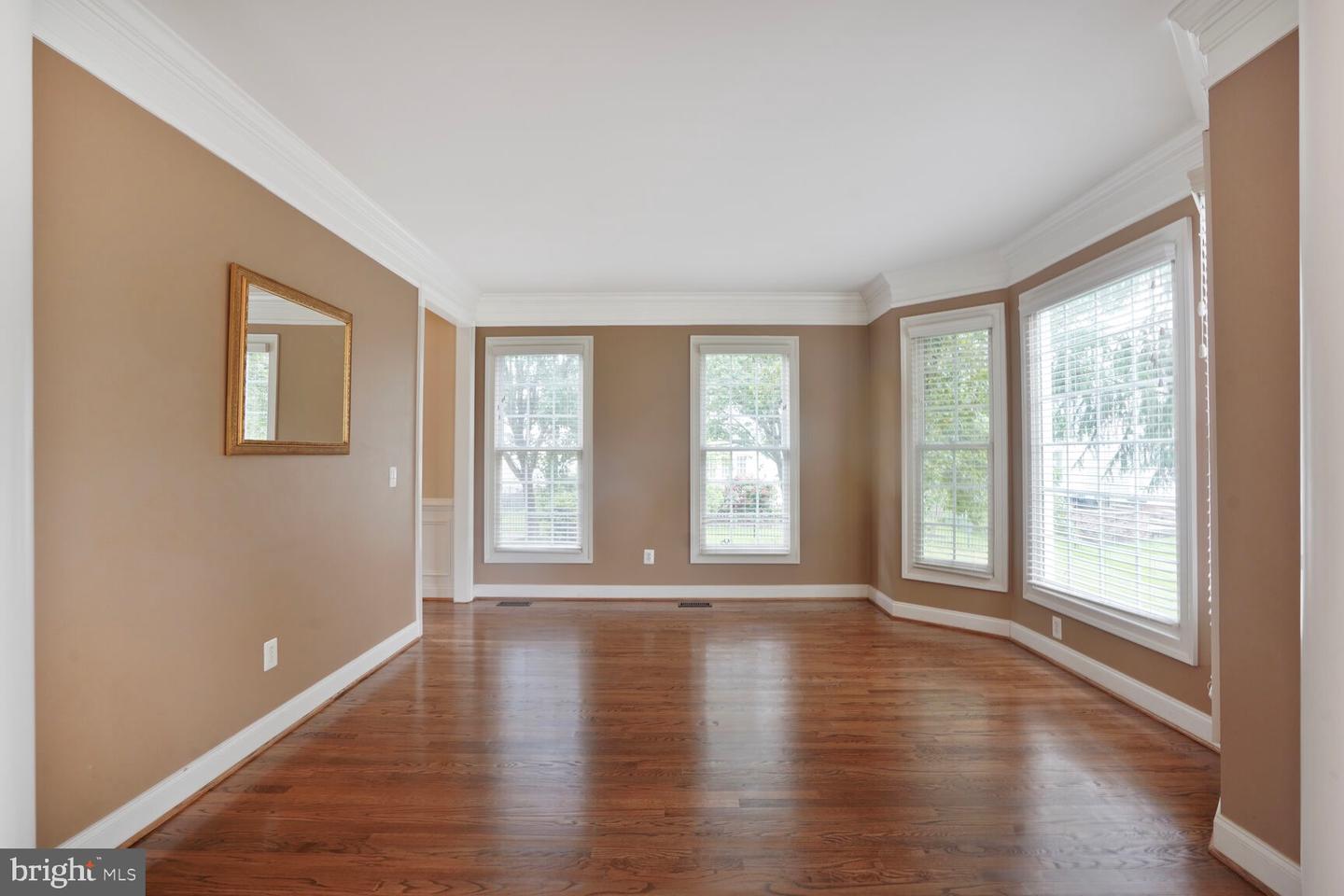 5438 SHERMAN OAKS CT, HAYMARKET, Virginia 20169, 4 Bedrooms Bedrooms, ,4 BathroomsBathrooms,Residential,For sale,5438 SHERMAN OAKS CT,VAPW2096686 MLS # VAPW2096686