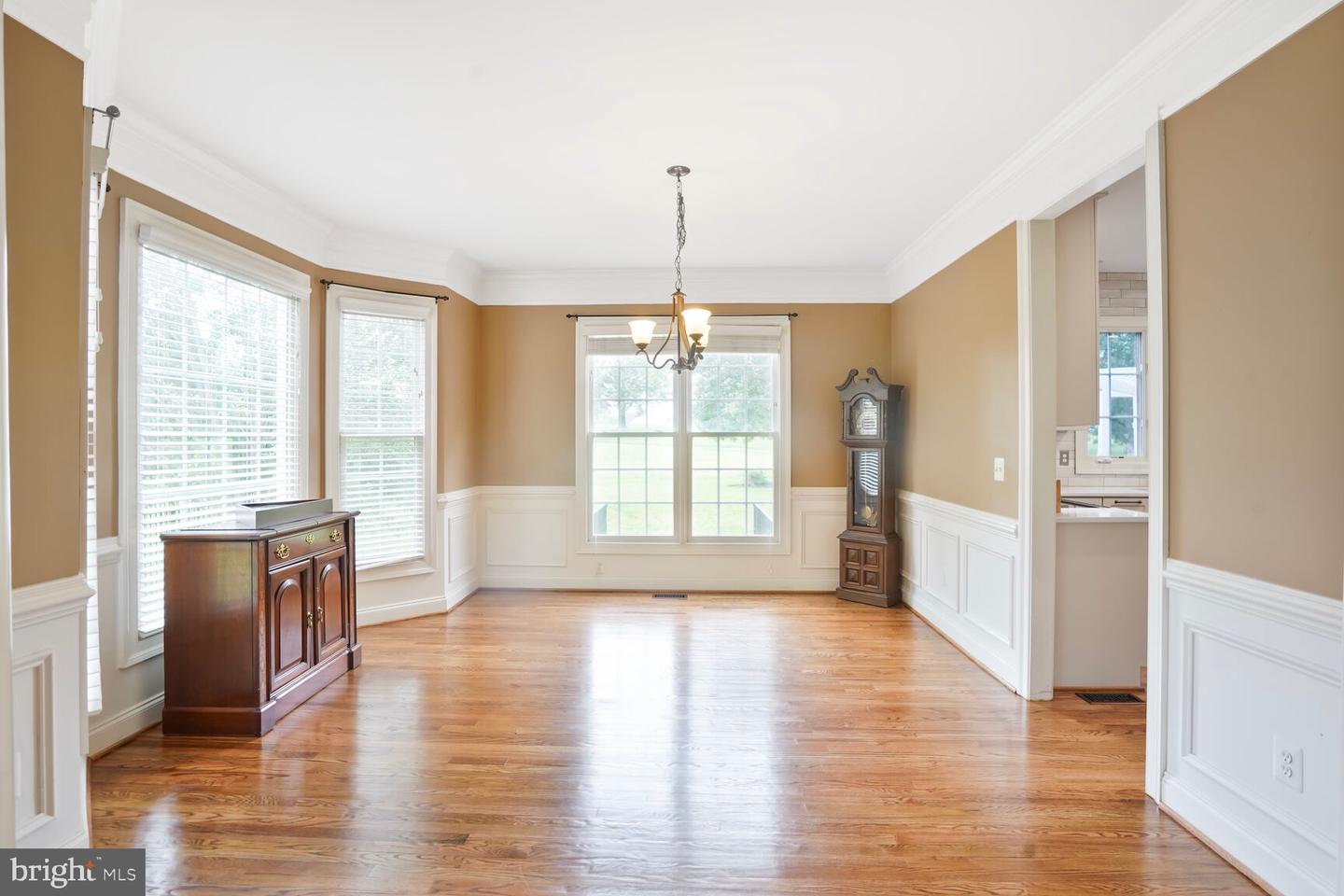 5438 SHERMAN OAKS CT, HAYMARKET, Virginia 20169, 4 Bedrooms Bedrooms, ,4 BathroomsBathrooms,Residential,For sale,5438 SHERMAN OAKS CT,VAPW2096686 MLS # VAPW2096686