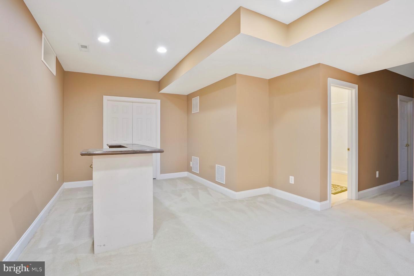 5438 SHERMAN OAKS CT, HAYMARKET, Virginia 20169, 4 Bedrooms Bedrooms, ,4 BathroomsBathrooms,Residential,For sale,5438 SHERMAN OAKS CT,VAPW2096686 MLS # VAPW2096686