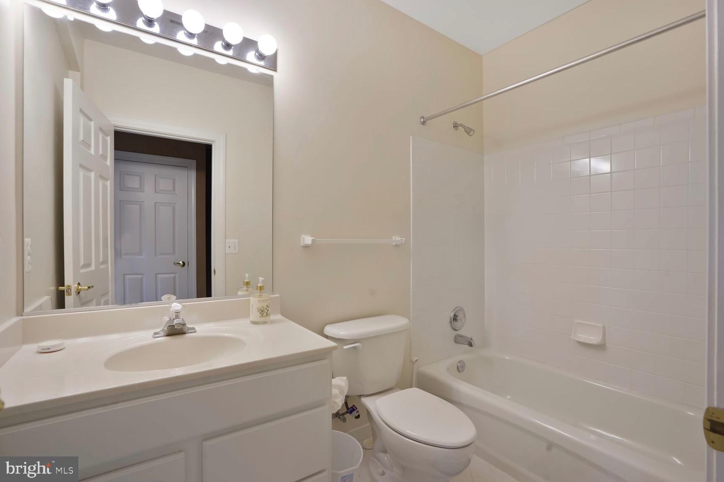 5438 SHERMAN OAKS CT, HAYMARKET, Virginia 20169, 4 Bedrooms Bedrooms, ,4 BathroomsBathrooms,Residential,For sale,5438 SHERMAN OAKS CT,VAPW2096686 MLS # VAPW2096686