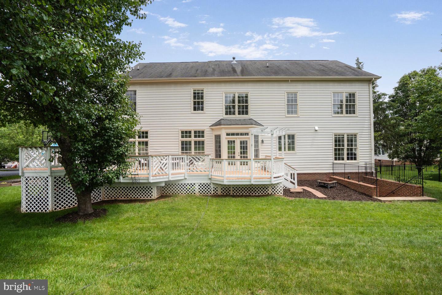 5438 SHERMAN OAKS CT, HAYMARKET, Virginia 20169, 4 Bedrooms Bedrooms, ,4 BathroomsBathrooms,Residential,For sale,5438 SHERMAN OAKS CT,VAPW2096686 MLS # VAPW2096686