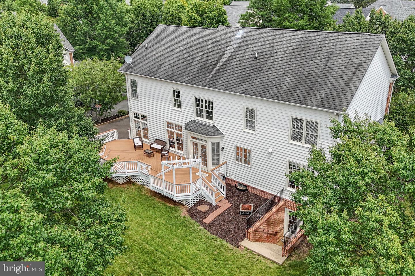 5438 SHERMAN OAKS CT, HAYMARKET, Virginia 20169, 4 Bedrooms Bedrooms, ,4 BathroomsBathrooms,Residential,For sale,5438 SHERMAN OAKS CT,VAPW2096686 MLS # VAPW2096686