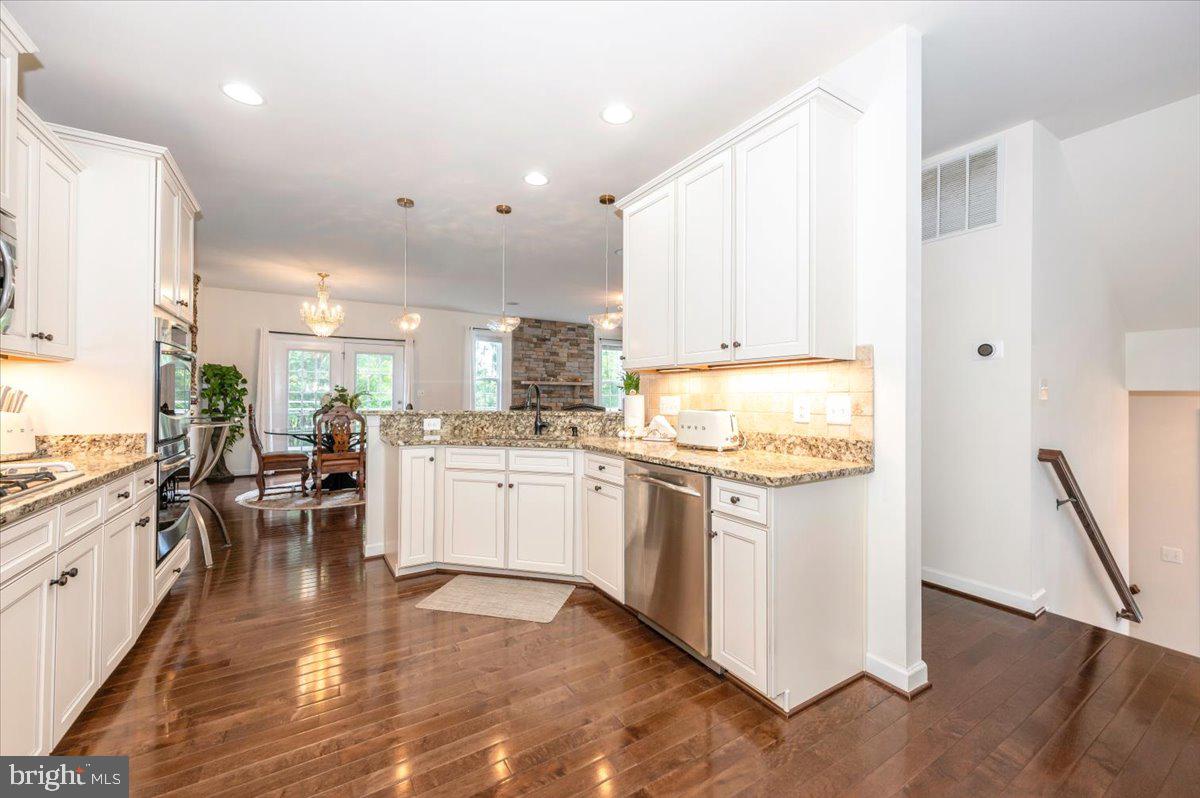 1787 MOULTRIE TER NE, LEESBURG, Virginia 20176, 3 Bedrooms Bedrooms, ,3 BathroomsBathrooms,Residential,For sale,1787 MOULTRIE TER NE,VALO2099164 MLS # VALO2099164