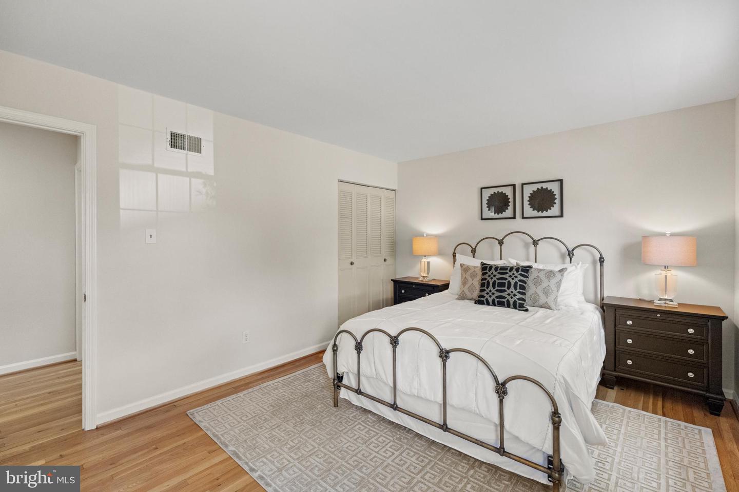 7815 WELCH CT, ALEXANDRIA, Virginia 22315, 4 Bedrooms Bedrooms, ,2 BathroomsBathrooms,Residential,For sale,7815 WELCH CT,VAFX2246588 MLS # VAFX2246588