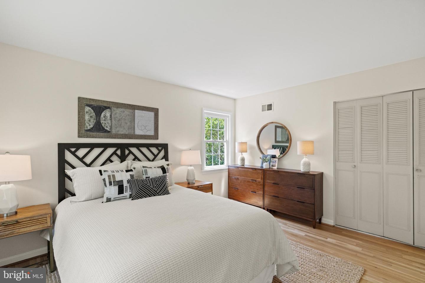 7815 WELCH CT, ALEXANDRIA, Virginia 22315, 4 Bedrooms Bedrooms, ,2 BathroomsBathrooms,Residential,For sale,7815 WELCH CT,VAFX2246588 MLS # VAFX2246588