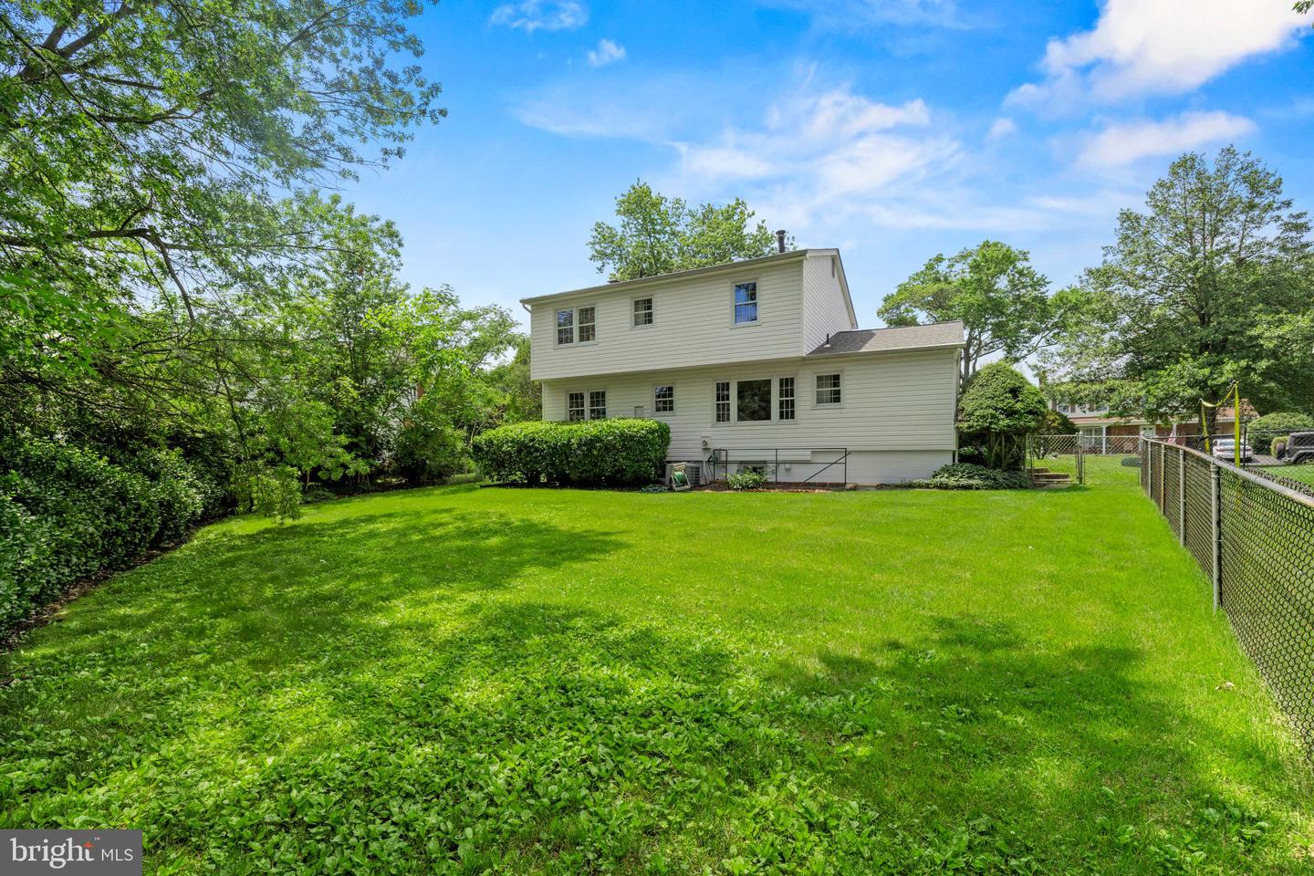 7815 WELCH CT, ALEXANDRIA, Virginia 22315, 4 Bedrooms Bedrooms, ,2 BathroomsBathrooms,Residential,For sale,7815 WELCH CT,VAFX2246588 MLS # VAFX2246588