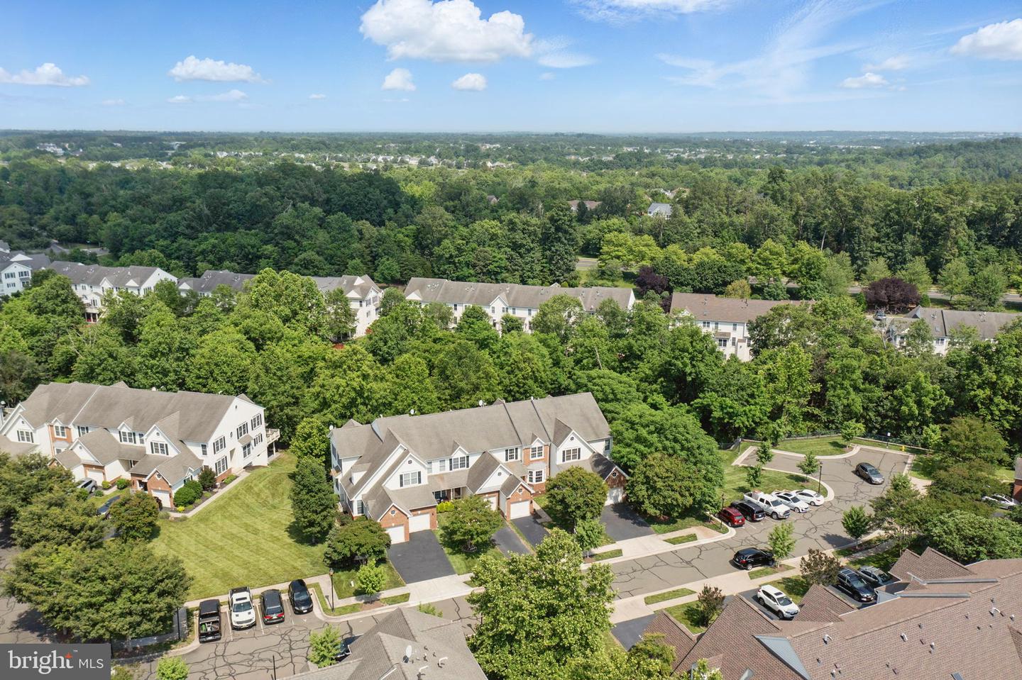 5605 SWIFT CREEK CT, HAYMARKET, Virginia 20169, 3 Bedrooms Bedrooms, ,3 BathroomsBathrooms,Residential,For sale,5605 SWIFT CREEK CT,VAPW2096676 MLS # VAPW2096676