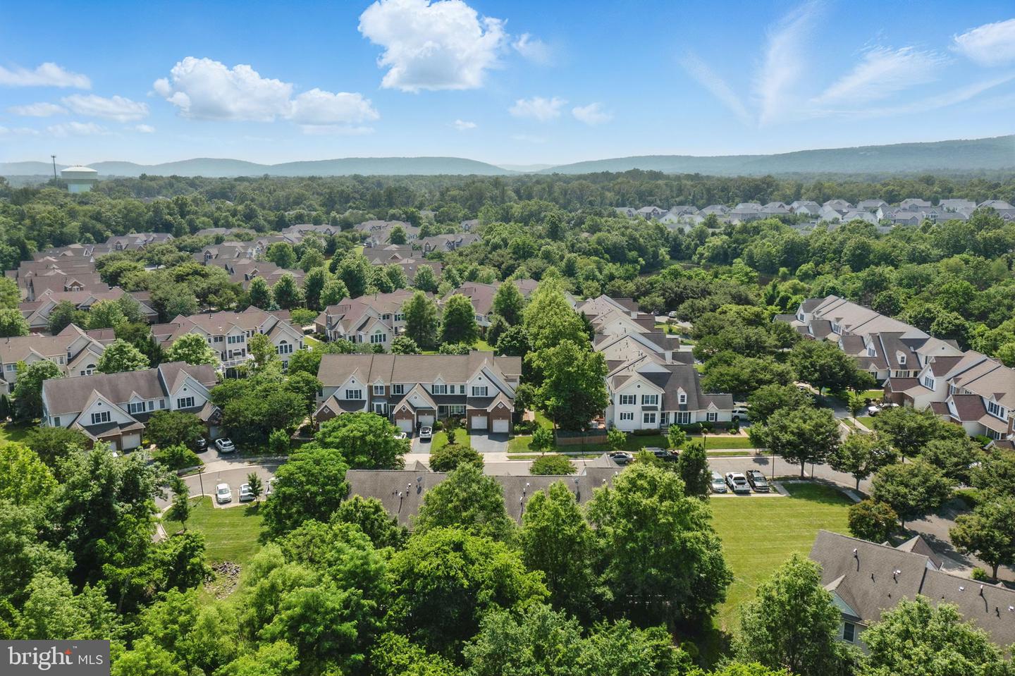 5605 SWIFT CREEK CT, HAYMARKET, Virginia 20169, 3 Bedrooms Bedrooms, ,3 BathroomsBathrooms,Residential,For sale,5605 SWIFT CREEK CT,VAPW2096676 MLS # VAPW2096676