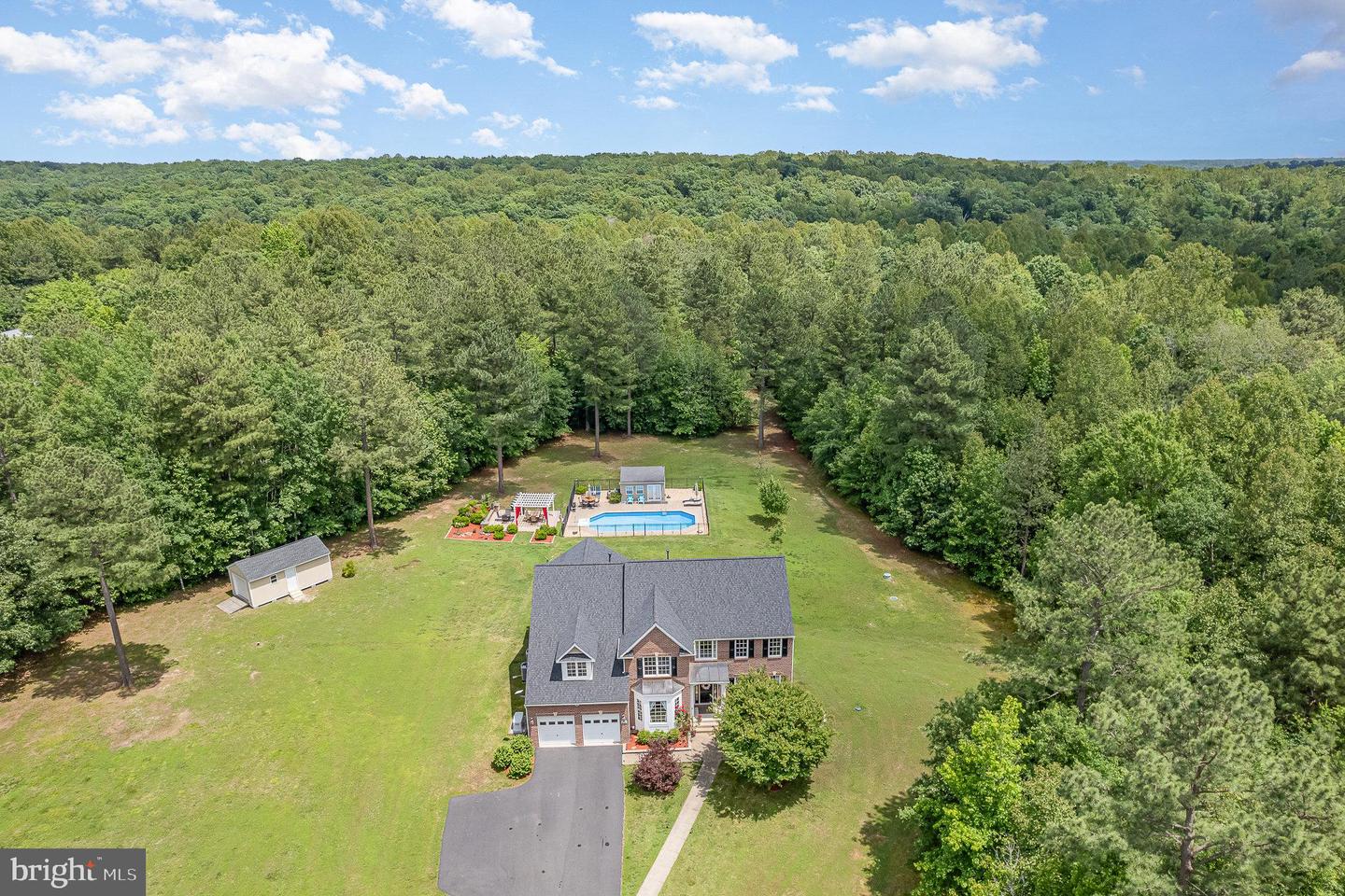 8421 HERON POINTE WAY, SPOTSYLVANIA, Virginia 22551, 4 Bedrooms Bedrooms, ,3 BathroomsBathrooms,Residential,For sale,8421 HERON POINTE WAY,VASP2033842 MLS # VASP2033842