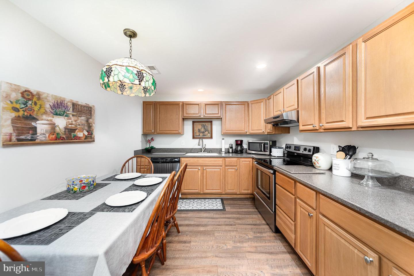 8421 HERON POINTE WAY, SPOTSYLVANIA, Virginia 22551, 4 Bedrooms Bedrooms, ,3 BathroomsBathrooms,Residential,For sale,8421 HERON POINTE WAY,VASP2033842 MLS # VASP2033842