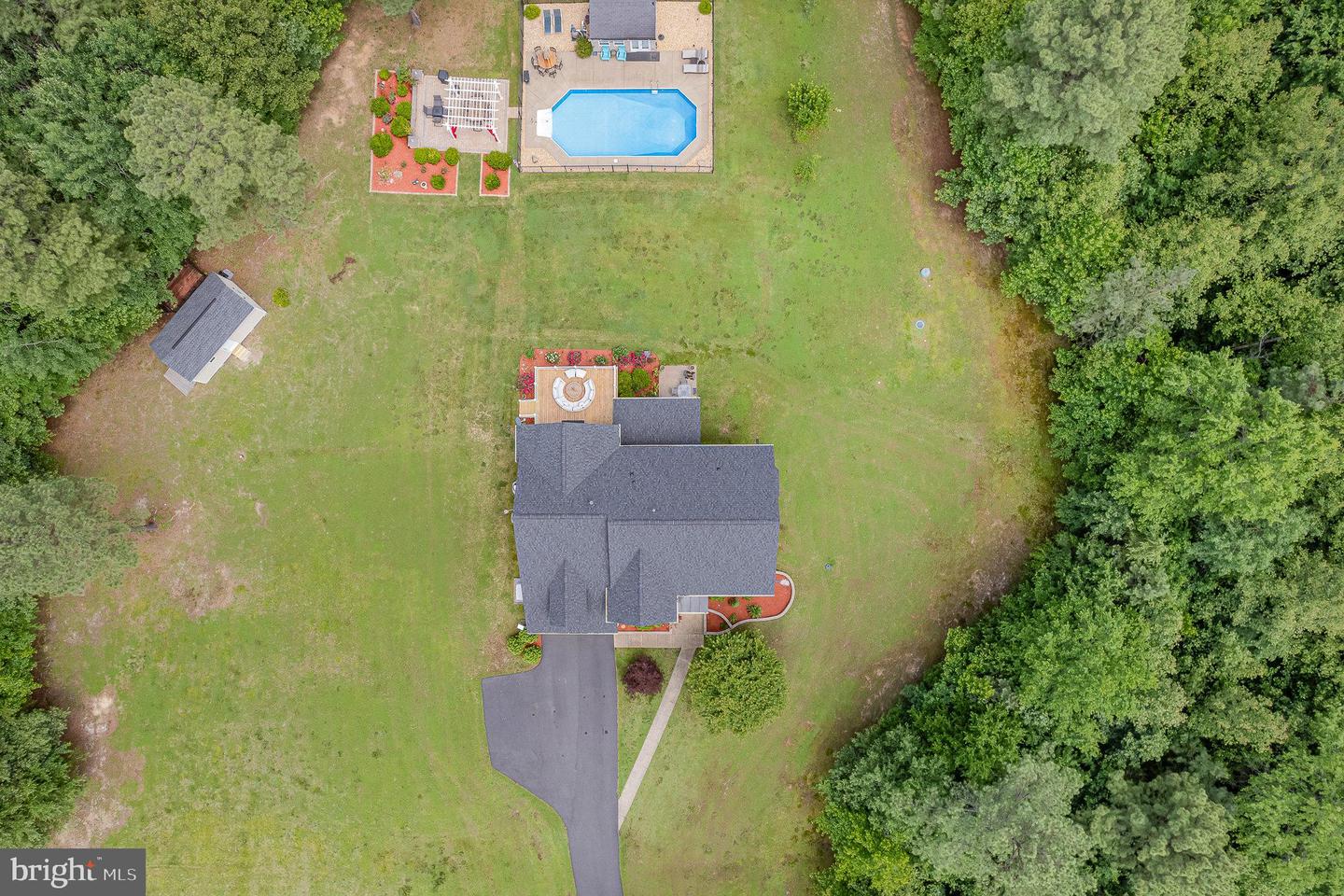 8421 HERON POINTE WAY, SPOTSYLVANIA, Virginia 22551, 4 Bedrooms Bedrooms, ,3 BathroomsBathrooms,Residential,For sale,8421 HERON POINTE WAY,VASP2033842 MLS # VASP2033842