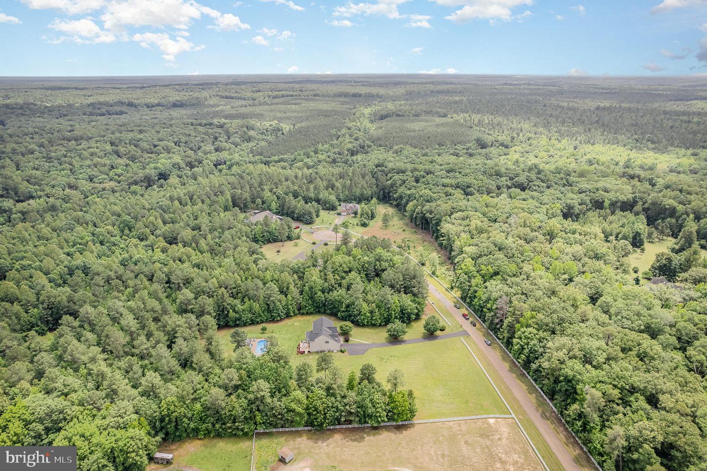 8421 HERON POINTE WAY, SPOTSYLVANIA, Virginia 22551, 4 Bedrooms Bedrooms, ,3 BathroomsBathrooms,Residential,For sale,8421 HERON POINTE WAY,VASP2033842 MLS # VASP2033842