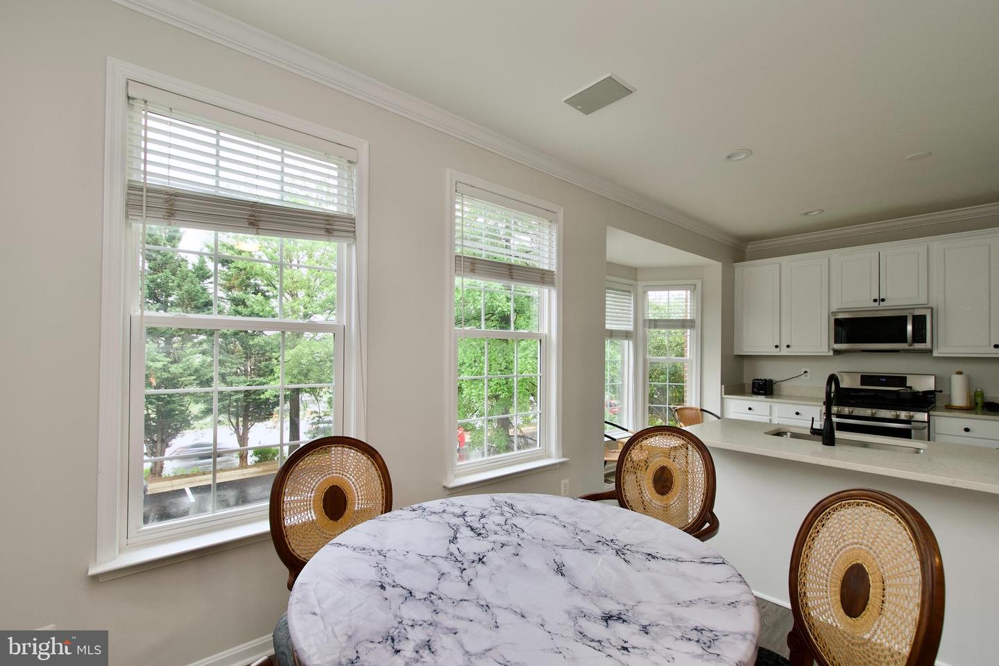 22488 MAISON CARREE, ASHBURN, Virginia 20148, 3 Bedrooms Bedrooms, ,3 BathroomsBathrooms,Residential,For sale,22488 MAISON CARREE,VALO2099206 MLS # VALO2099206
