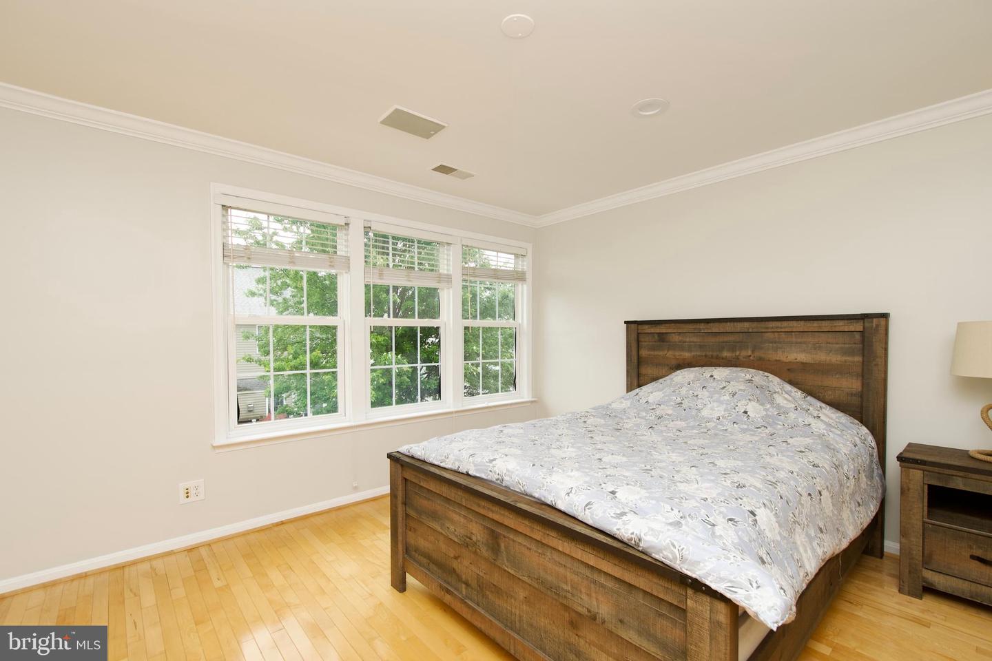 22488 MAISON CARREE, ASHBURN, Virginia 20148, 3 Bedrooms Bedrooms, ,3 BathroomsBathrooms,Residential,For sale,22488 MAISON CARREE,VALO2099206 MLS # VALO2099206