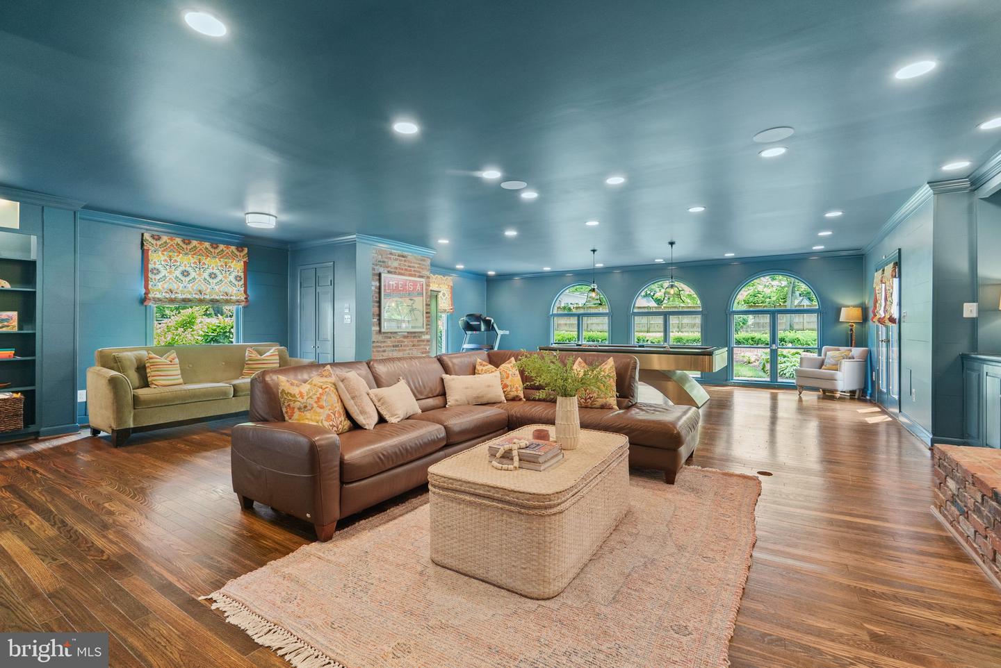 6016 PIKE BRANCH DR, ALEXANDRIA, Virginia 22310, 6 Bedrooms Bedrooms, ,6 BathroomsBathrooms,Residential,For sale,6016 PIKE BRANCH DR,VAFX2246684 MLS # VAFX2246684