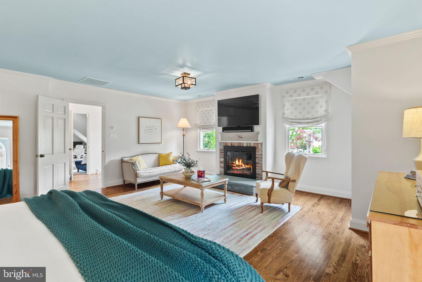 6016 PIKE BRANCH DR, ALEXANDRIA, Virginia 22310, 6 Bedrooms Bedrooms, ,6 BathroomsBathrooms,Residential,For sale,6016 PIKE BRANCH DR,VAFX2246684 MLS # VAFX2246684