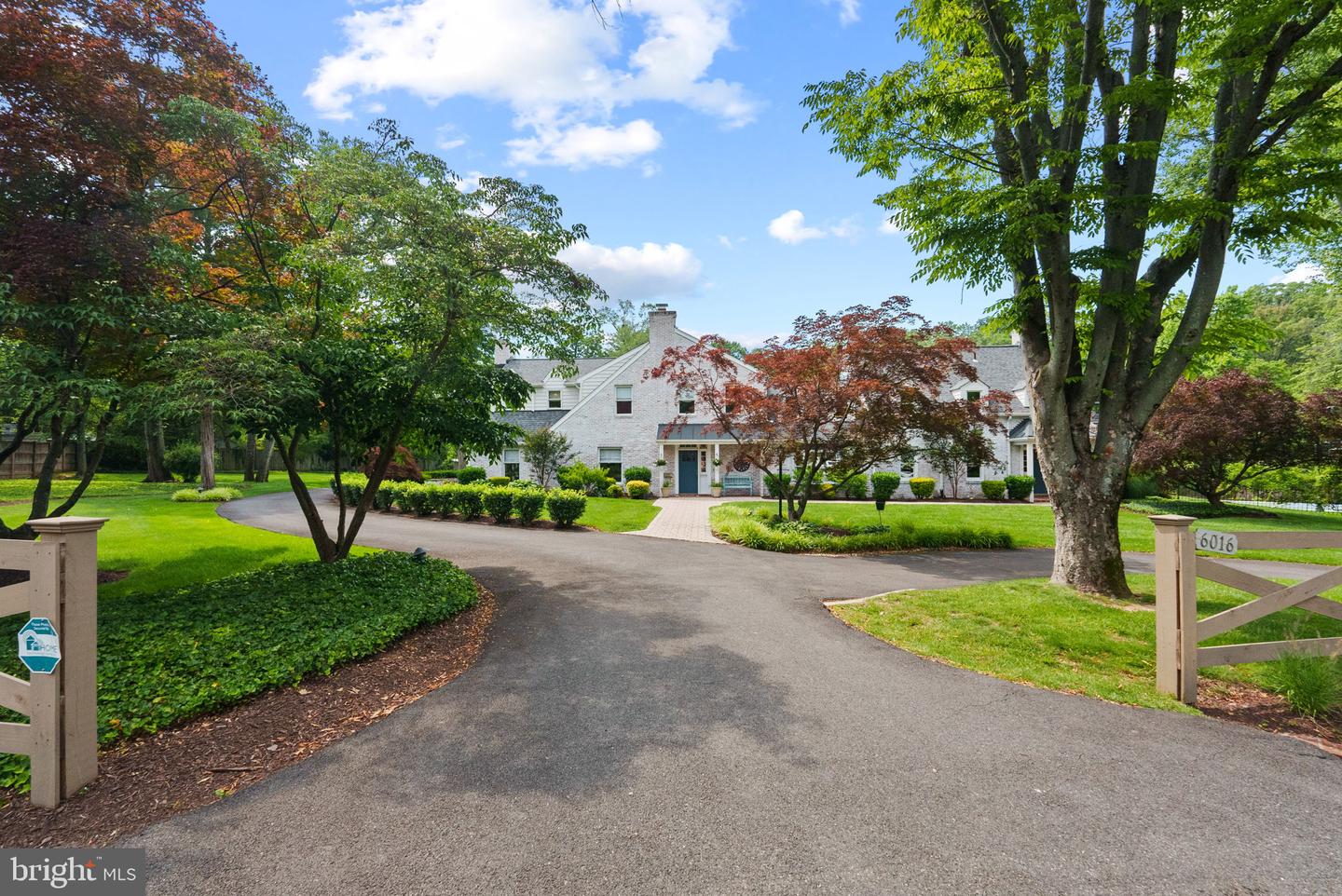 6016 PIKE BRANCH DR, ALEXANDRIA, Virginia 22310, 6 Bedrooms Bedrooms, ,6 BathroomsBathrooms,Residential,For sale,6016 PIKE BRANCH DR,VAFX2246684 MLS # VAFX2246684