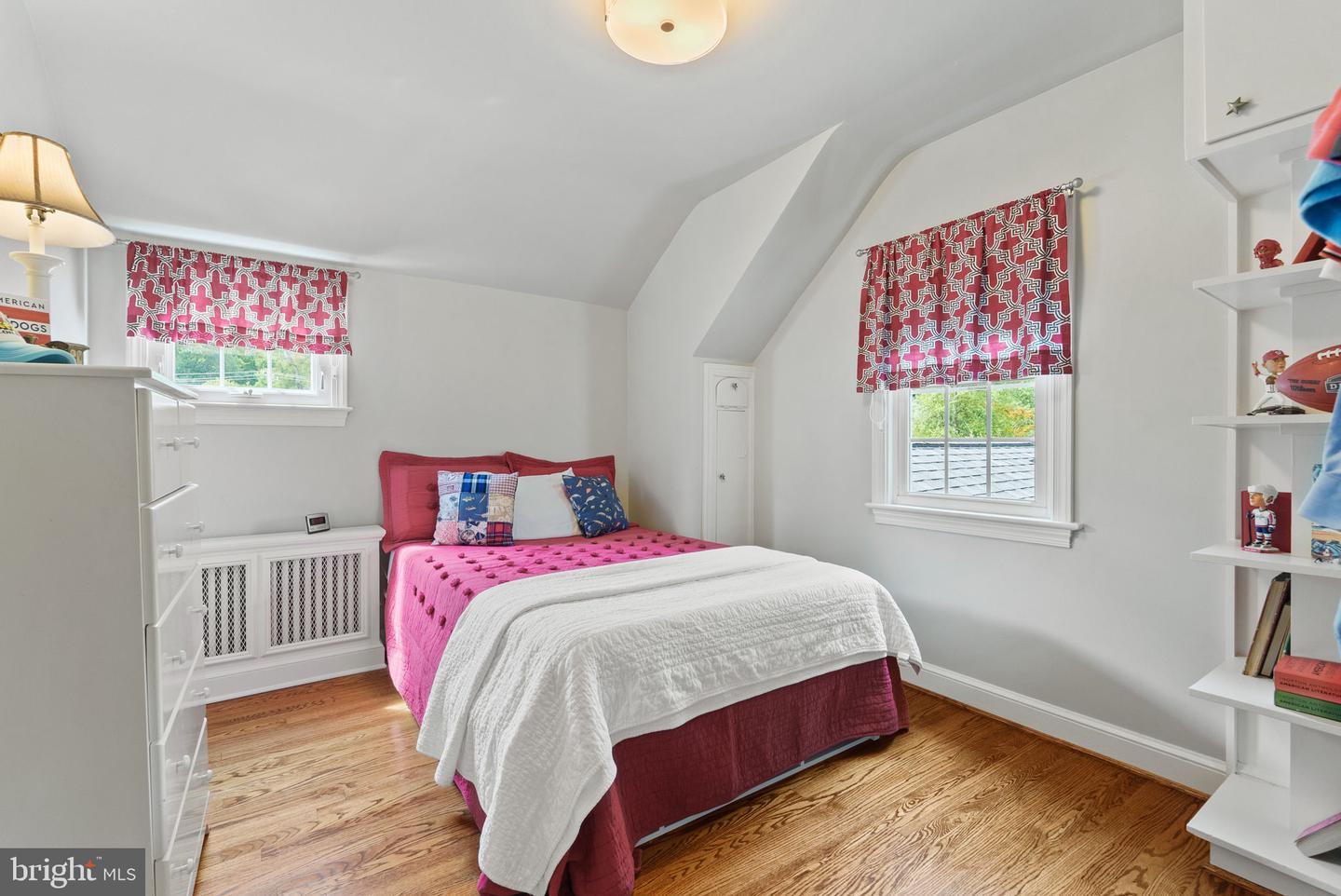 6016 PIKE BRANCH DR, ALEXANDRIA, Virginia 22310, 6 Bedrooms Bedrooms, ,6 BathroomsBathrooms,Residential,For sale,6016 PIKE BRANCH DR,VAFX2246684 MLS # VAFX2246684