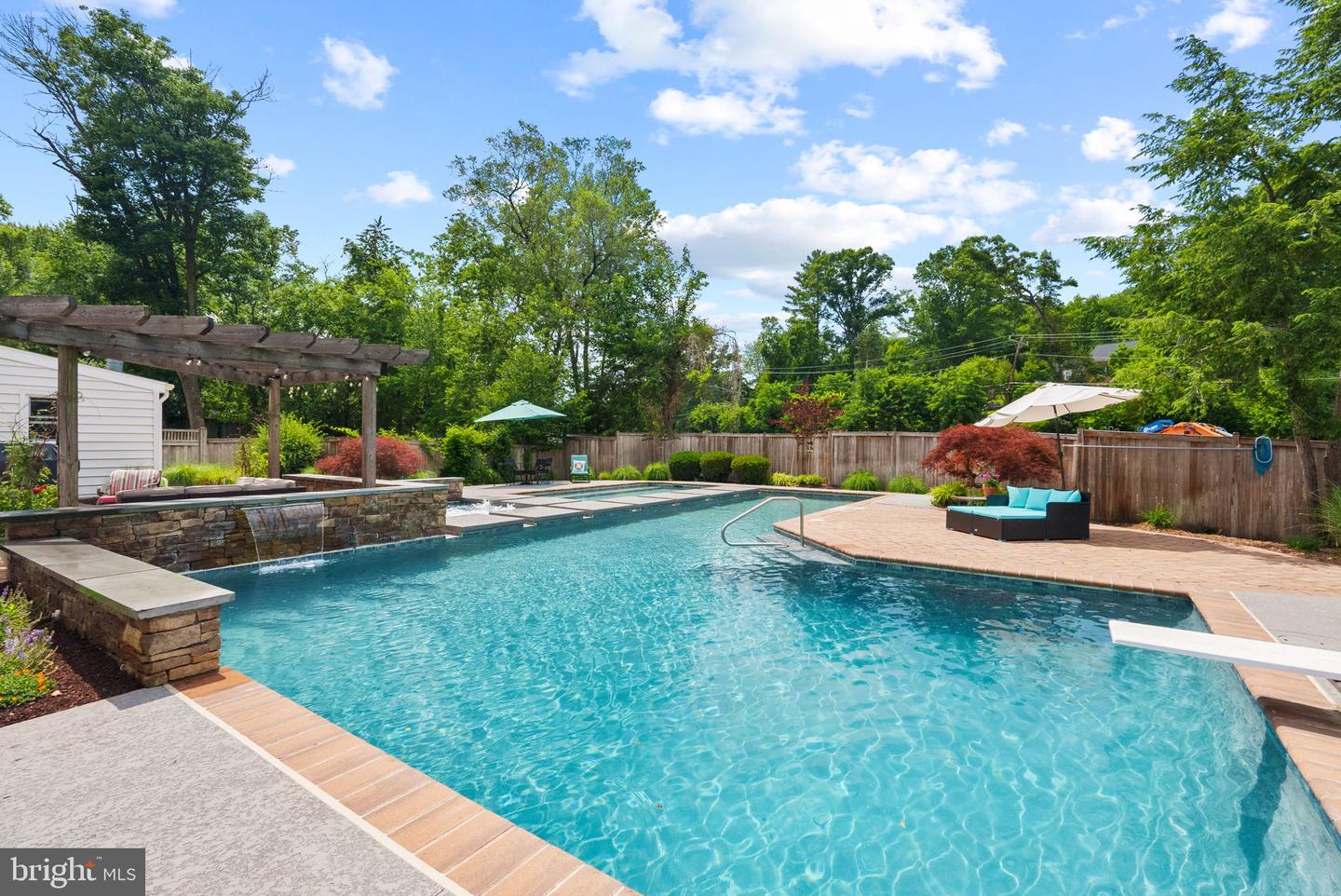 6016 PIKE BRANCH DR, ALEXANDRIA, Virginia 22310, 6 Bedrooms Bedrooms, ,6 BathroomsBathrooms,Residential,For sale,6016 PIKE BRANCH DR,VAFX2246684 MLS # VAFX2246684