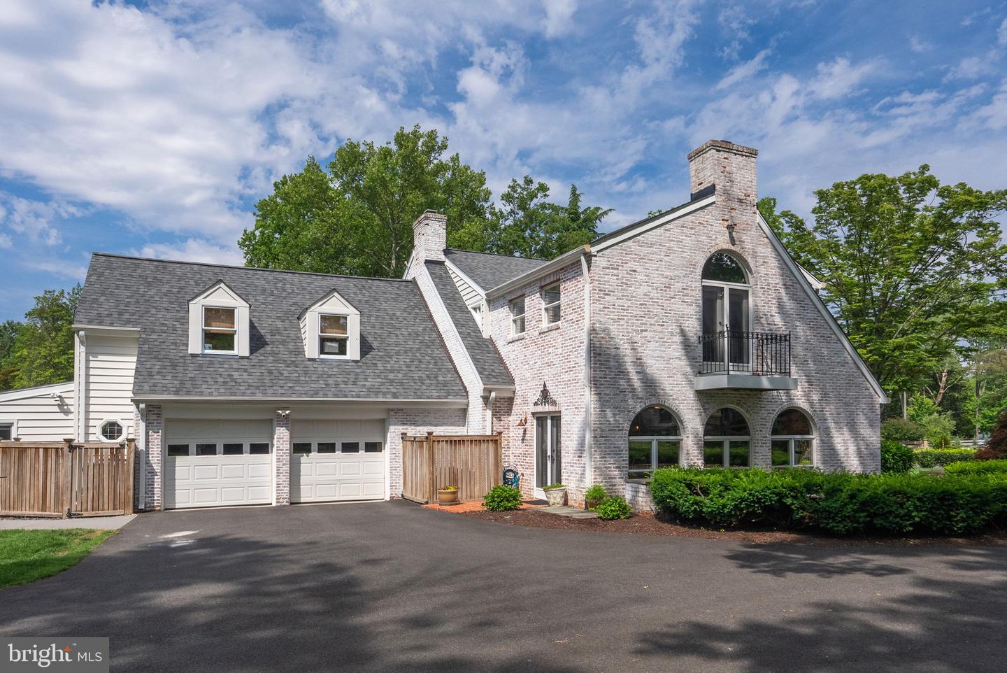 6016 PIKE BRANCH DR, ALEXANDRIA, Virginia 22310, 6 Bedrooms Bedrooms, ,6 BathroomsBathrooms,Residential,For sale,6016 PIKE BRANCH DR,VAFX2246684 MLS # VAFX2246684