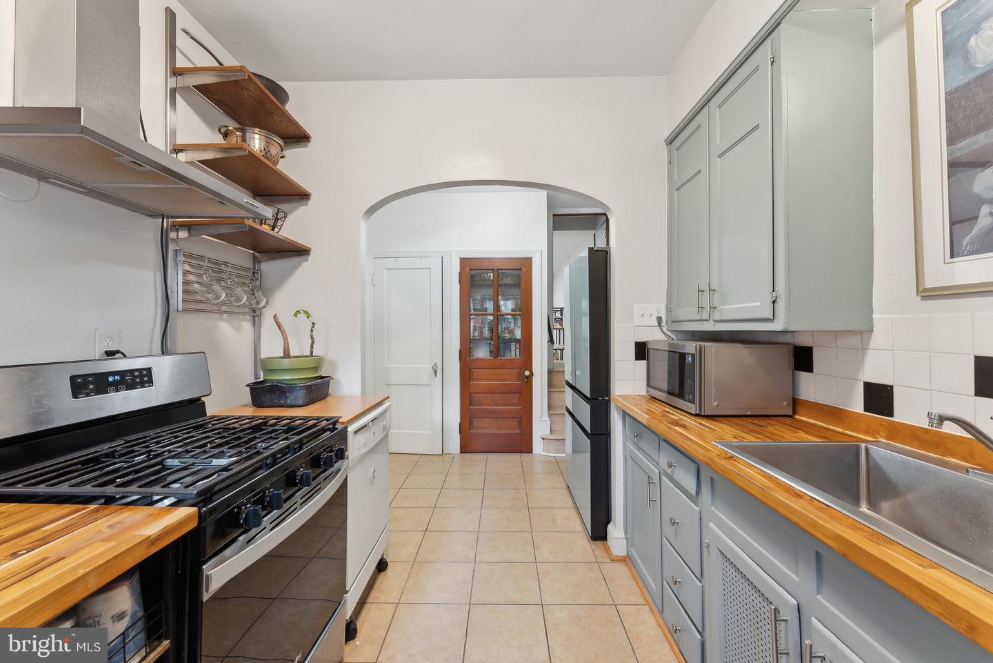 614 ONEIDA PL NW, WASHINGTON, District Of Columbia 20011, 3 Bedrooms Bedrooms, ,2 BathroomsBathrooms,Residential,For sale,614 ONEIDA PL NW,DCDC2205052 MLS # DCDC2205052