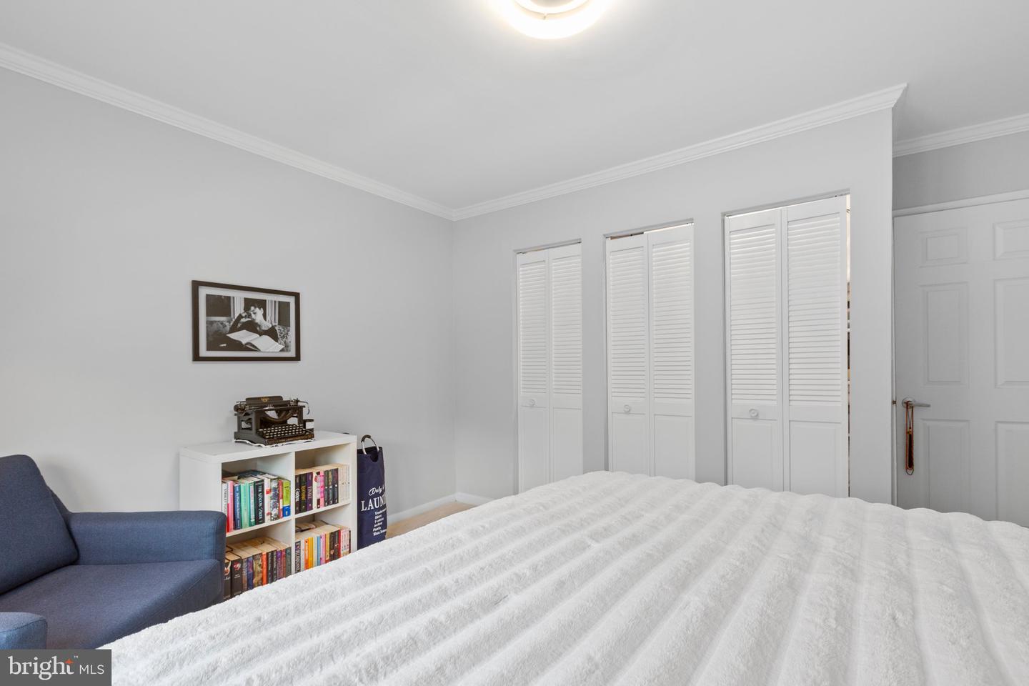 2637 S WALTER REED DR #B, ARLINGTON, Virginia 22206, 2 Bedrooms Bedrooms, ,1 BathroomBathrooms,Residential,For sale,2637 S WALTER REED DR #B,VAAR2059018 MLS # VAAR2059018