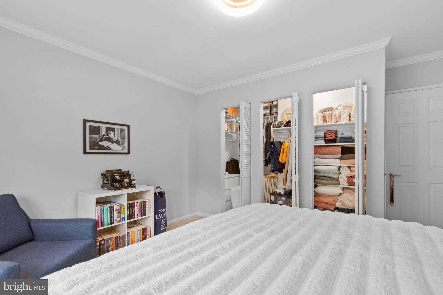 2637 S WALTER REED DR #B, ARLINGTON, Virginia 22206, 2 Bedrooms Bedrooms, ,1 BathroomBathrooms,Residential,For sale,2637 S WALTER REED DR #B,VAAR2059018 MLS # VAAR2059018