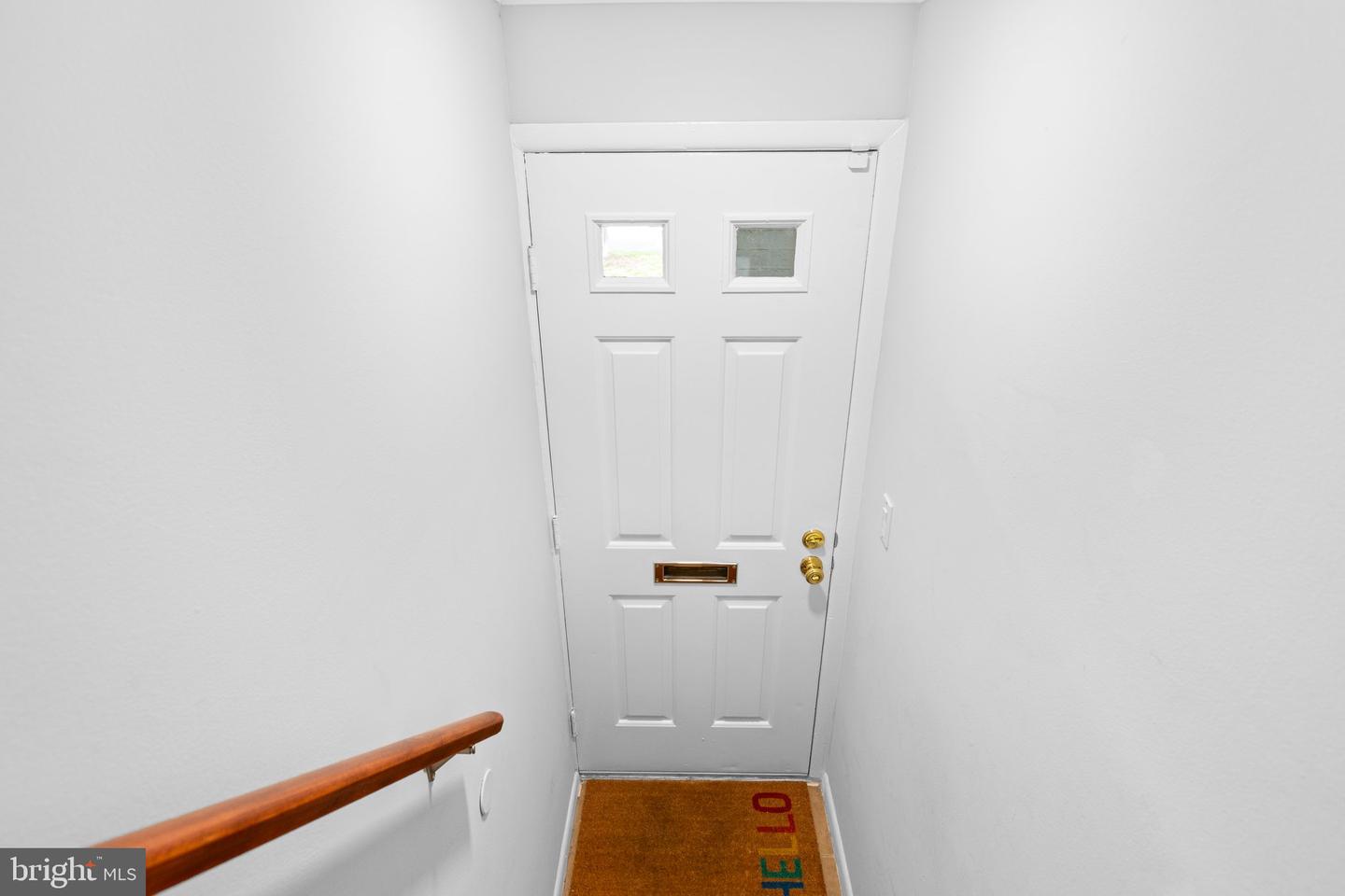 2637 S WALTER REED DR #B, ARLINGTON, Virginia 22206, 2 Bedrooms Bedrooms, ,1 BathroomBathrooms,Residential,For sale,2637 S WALTER REED DR #B,VAAR2059018 MLS # VAAR2059018