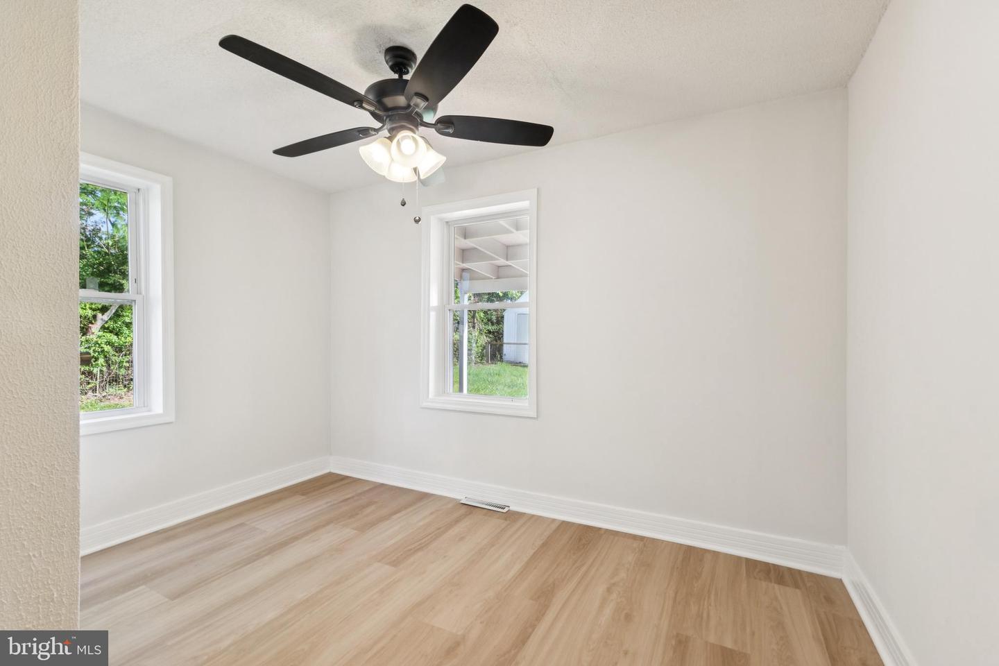 1611 HUDSON HOLLOW RD, STEPHENS CITY, Virginia 22655, 3 Bedrooms Bedrooms, ,1 BathroomBathrooms,Residential,For sale,1611 HUDSON HOLLOW RD,VAFV2034798 MLS # VAFV2034798