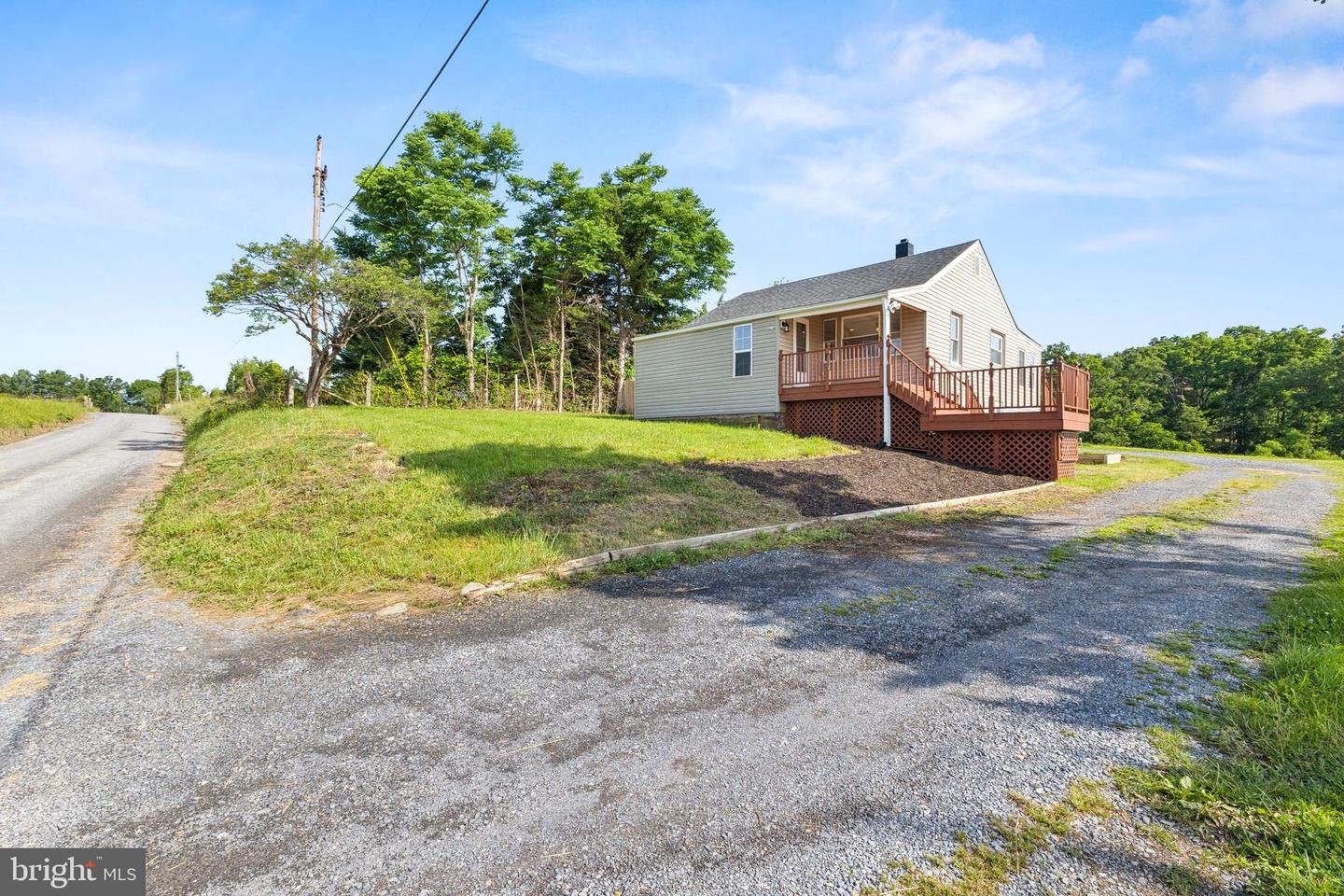 1611 HUDSON HOLLOW RD, STEPHENS CITY, Virginia 22655, 3 Bedrooms Bedrooms, ,1 BathroomBathrooms,Residential,For sale,1611 HUDSON HOLLOW RD,VAFV2034798 MLS # VAFV2034798