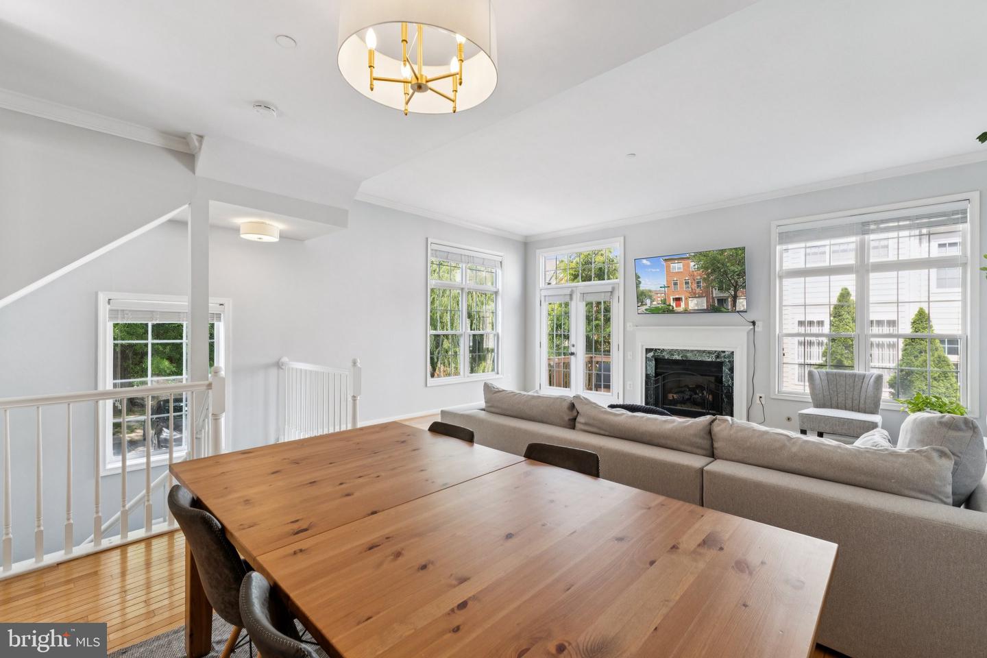 400 ASHFORD LN, ALEXANDRIA, Virginia 22304, 3 Bedrooms Bedrooms, ,2 BathroomsBathrooms,Residential,For sale,400 ASHFORD LN,VAAX2046374 MLS # VAAX2046374