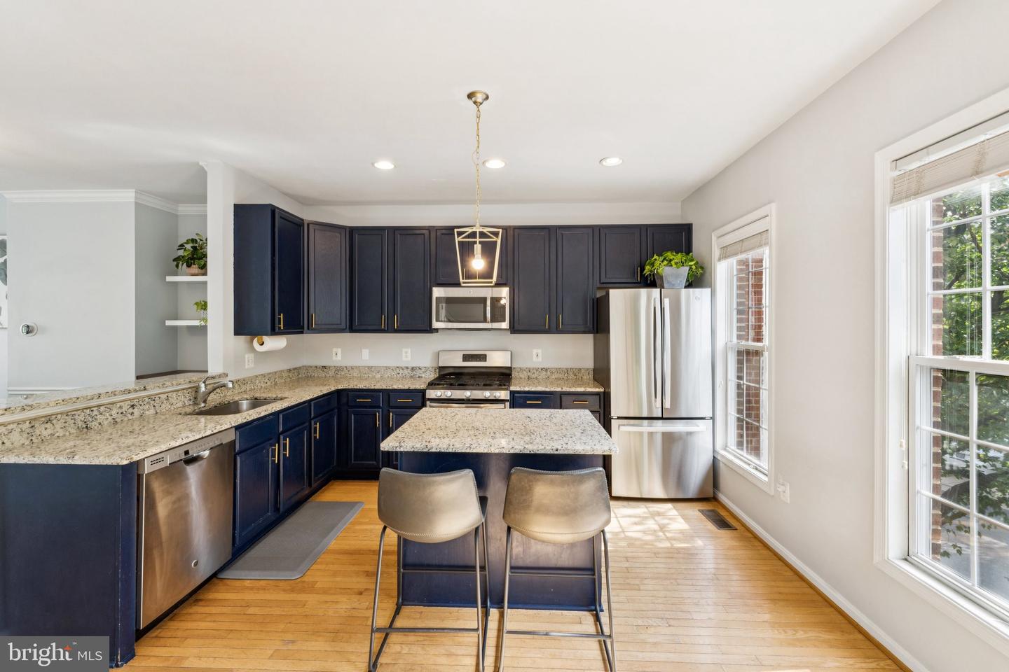 400 ASHFORD LN, ALEXANDRIA, Virginia 22304, 3 Bedrooms Bedrooms, ,2 BathroomsBathrooms,Residential,For sale,400 ASHFORD LN,VAAX2046374 MLS # VAAX2046374