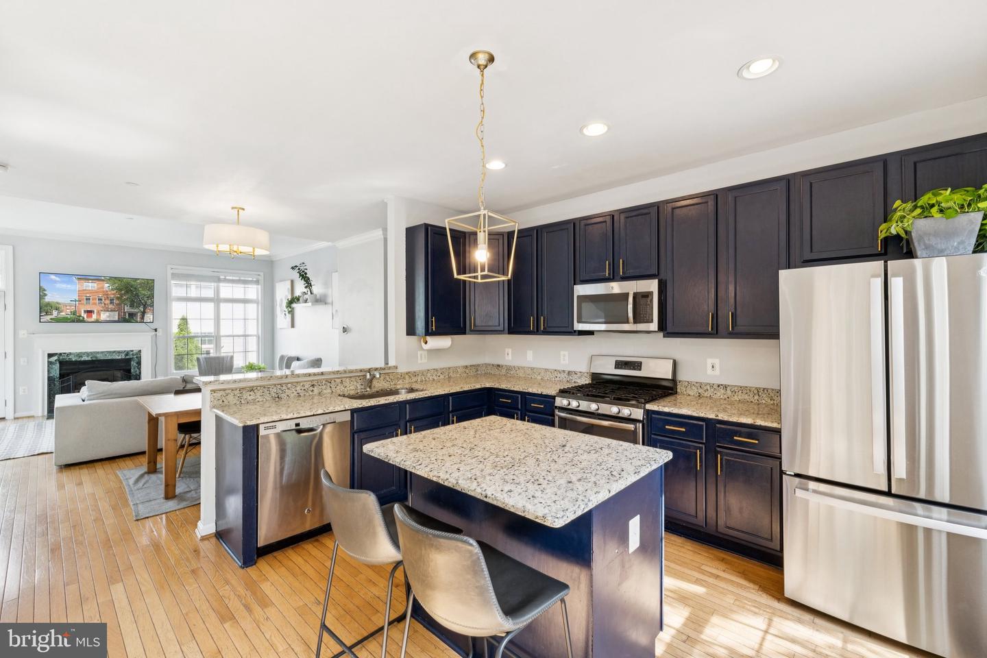 400 ASHFORD LN, ALEXANDRIA, Virginia 22304, 3 Bedrooms Bedrooms, ,2 BathroomsBathrooms,Residential,For sale,400 ASHFORD LN,VAAX2046374 MLS # VAAX2046374