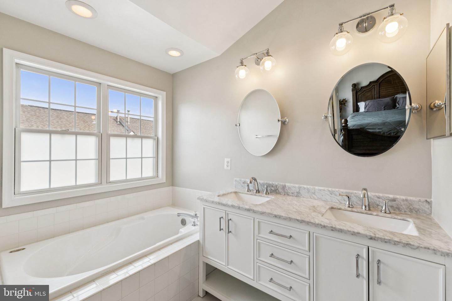 400 ASHFORD LN, ALEXANDRIA, Virginia 22304, 3 Bedrooms Bedrooms, ,2 BathroomsBathrooms,Residential,For sale,400 ASHFORD LN,VAAX2046374 MLS # VAAX2046374