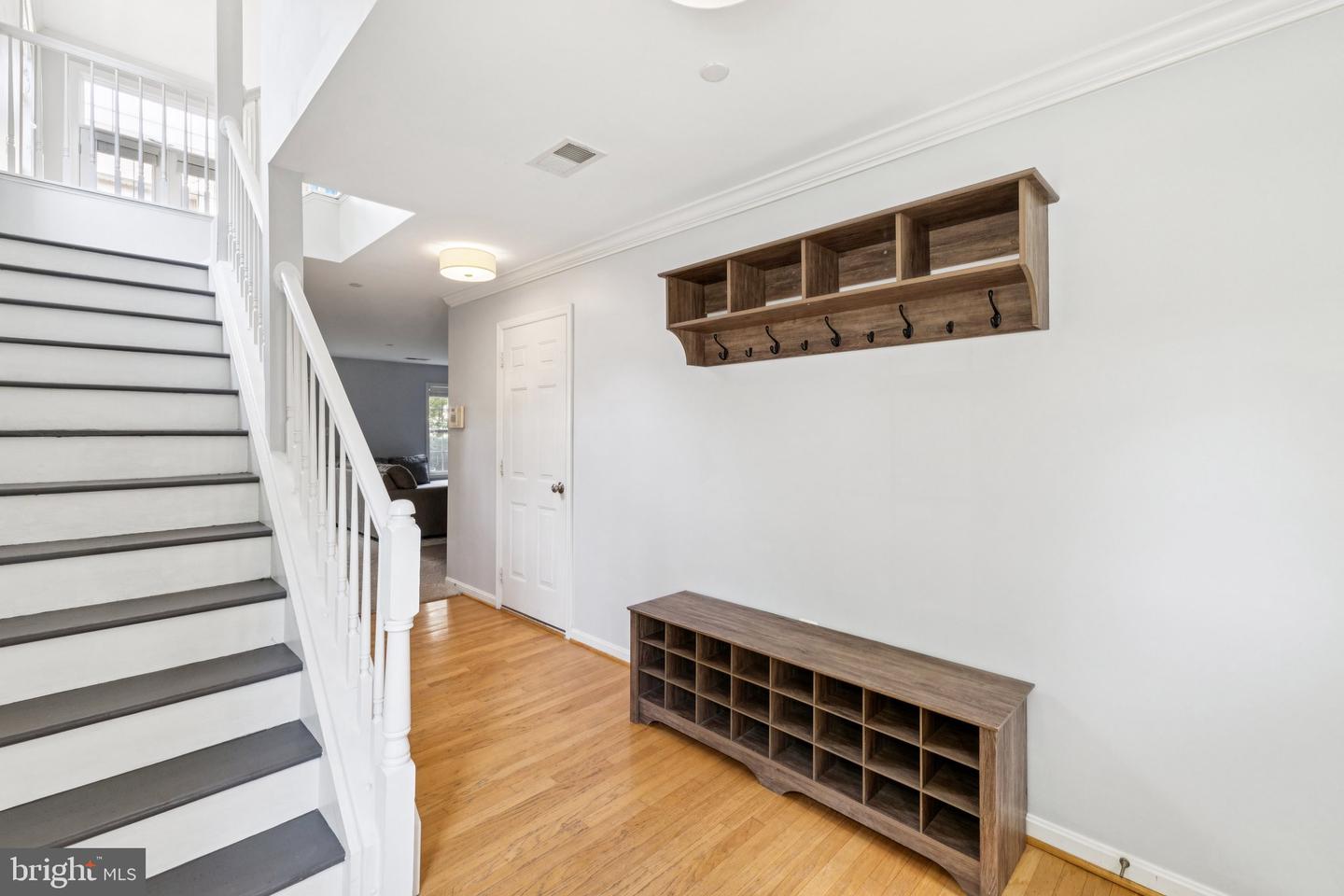 400 ASHFORD LN, ALEXANDRIA, Virginia 22304, 3 Bedrooms Bedrooms, ,2 BathroomsBathrooms,Residential,For sale,400 ASHFORD LN,VAAX2046374 MLS # VAAX2046374
