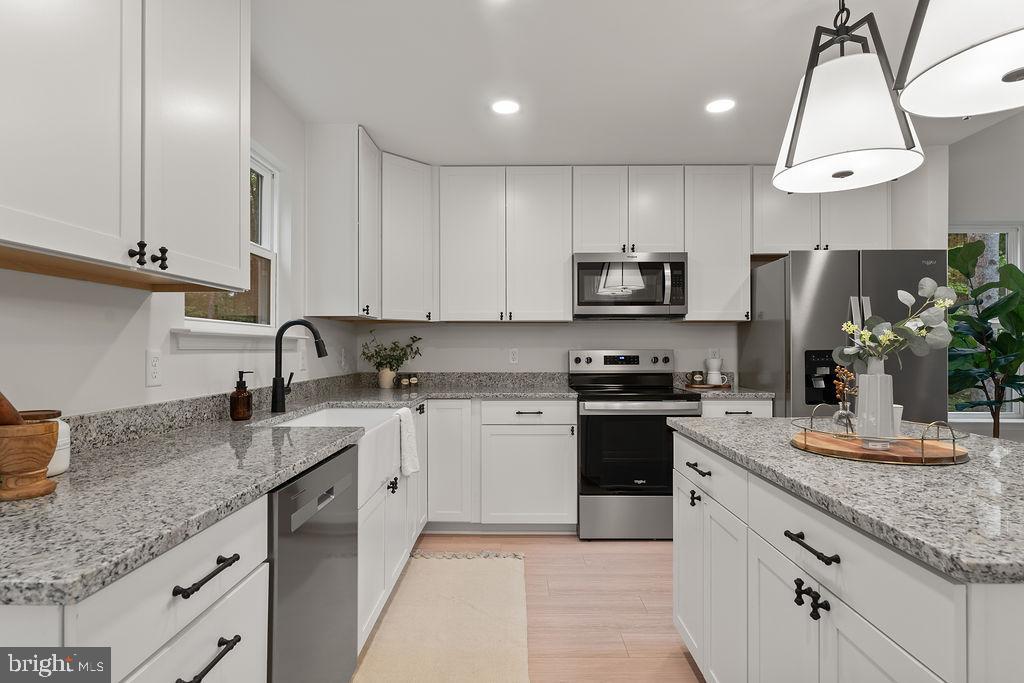 5831 STUBBS BRIDGE RD, MINERAL, Virginia 23117, 6 Bedrooms Bedrooms, ,3 BathroomsBathrooms,Residential,For sale,5831 STUBBS BRIDGE RD,VASP2033872 MLS # VASP2033872