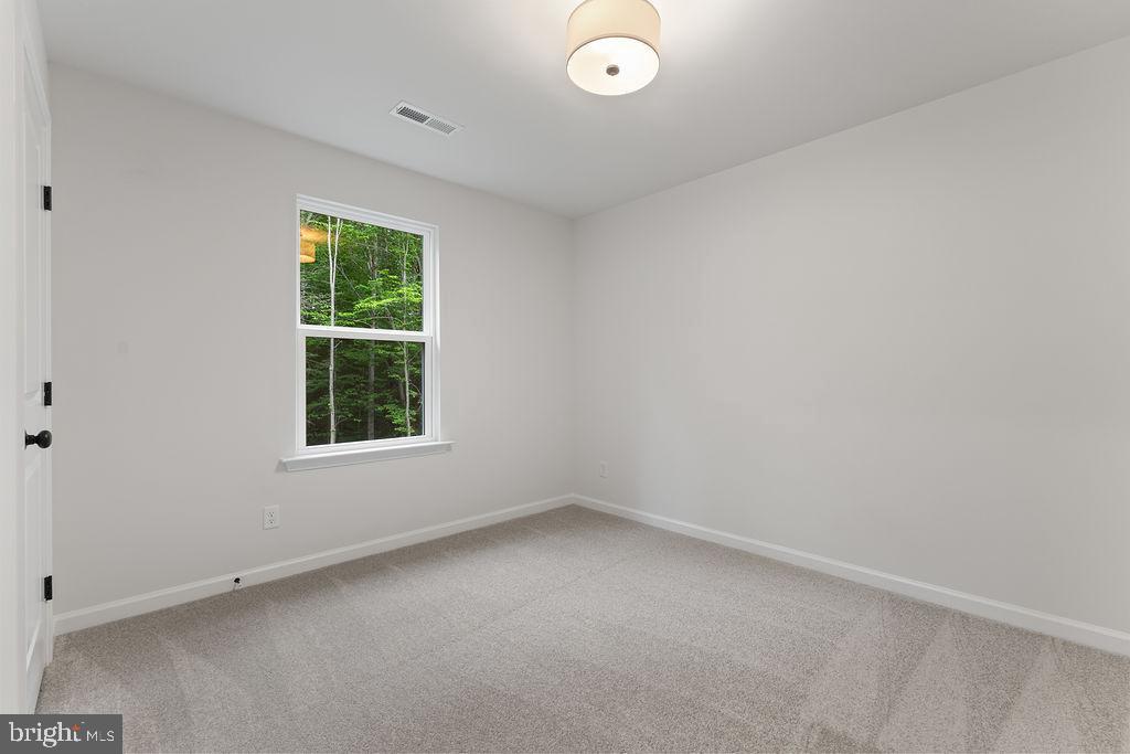 5831 STUBBS BRIDGE RD, MINERAL, Virginia 23117, 6 Bedrooms Bedrooms, ,3 BathroomsBathrooms,Residential,For sale,5831 STUBBS BRIDGE RD,VASP2033872 MLS # VASP2033872