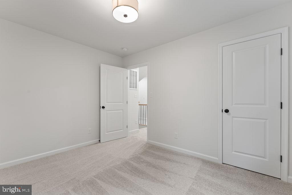 5831 STUBBS BRIDGE RD, MINERAL, Virginia 23117, 6 Bedrooms Bedrooms, ,3 BathroomsBathrooms,Residential,For sale,5831 STUBBS BRIDGE RD,VASP2033872 MLS # VASP2033872