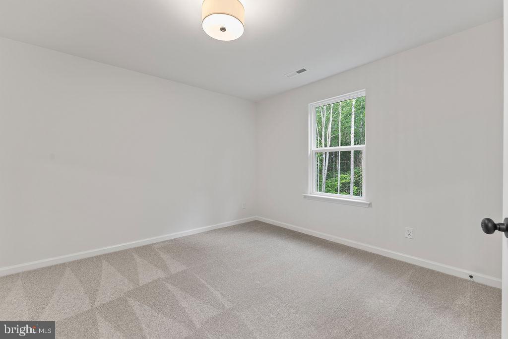 5831 STUBBS BRIDGE RD, MINERAL, Virginia 23117, 6 Bedrooms Bedrooms, ,3 BathroomsBathrooms,Residential,For sale,5831 STUBBS BRIDGE RD,VASP2033872 MLS # VASP2033872