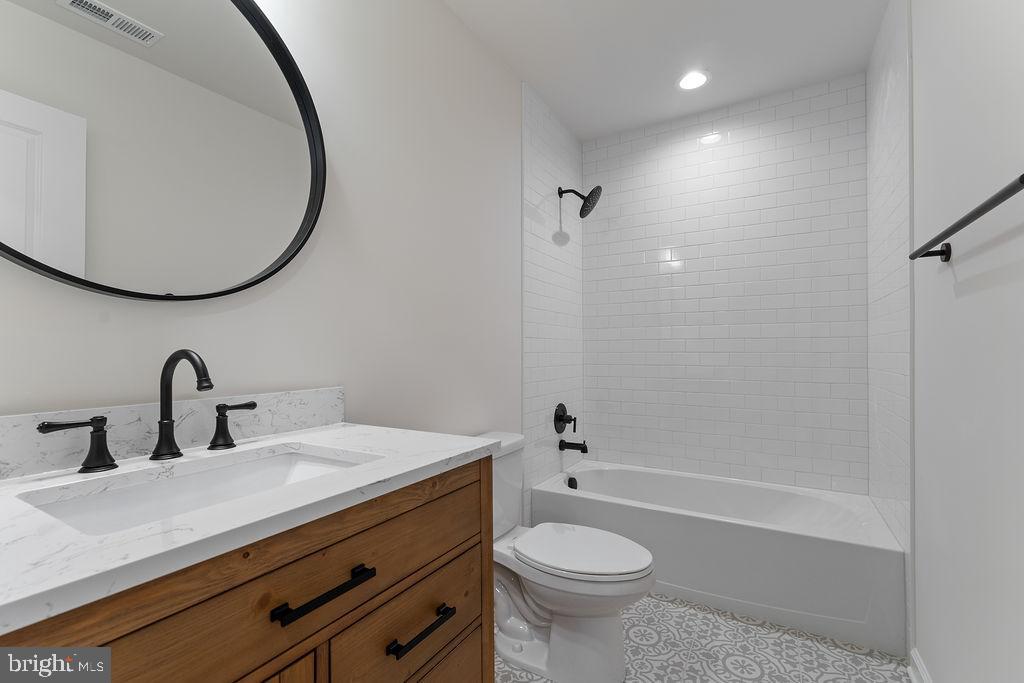 5831 STUBBS BRIDGE RD, MINERAL, Virginia 23117, 6 Bedrooms Bedrooms, ,3 BathroomsBathrooms,Residential,For sale,5831 STUBBS BRIDGE RD,VASP2033872 MLS # VASP2033872