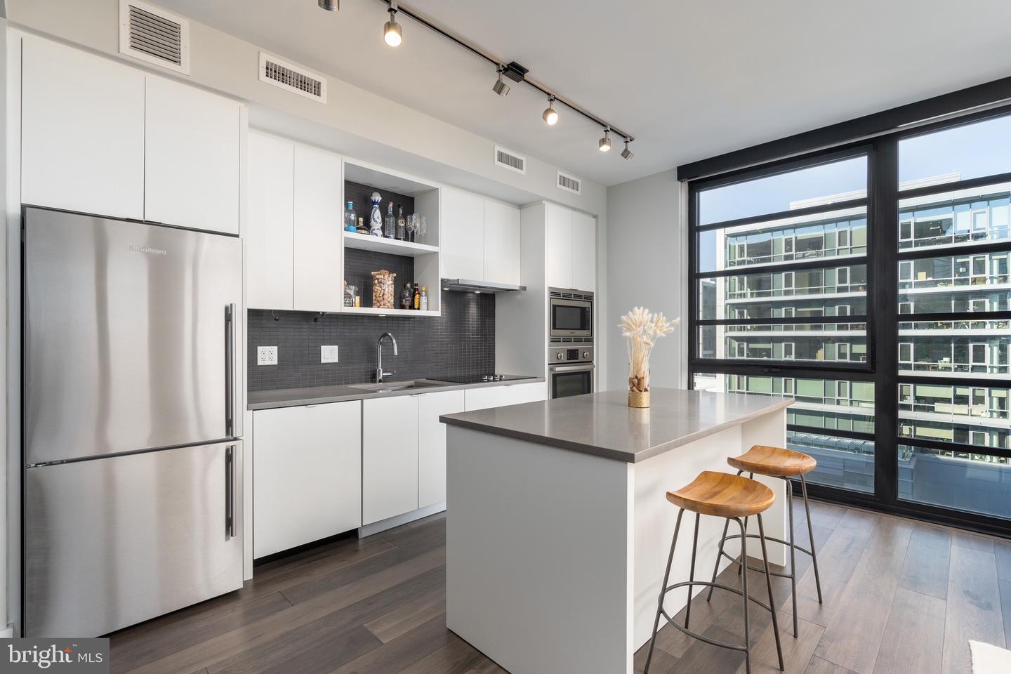 1300 4TH ST SE #715, WASHINGTON, District Of Columbia 20003, 2 Bedrooms Bedrooms, ,2 BathroomsBathrooms,Residential,For sale,1300 4TH ST SE #715,DCDC2205186 MLS # DCDC2205186